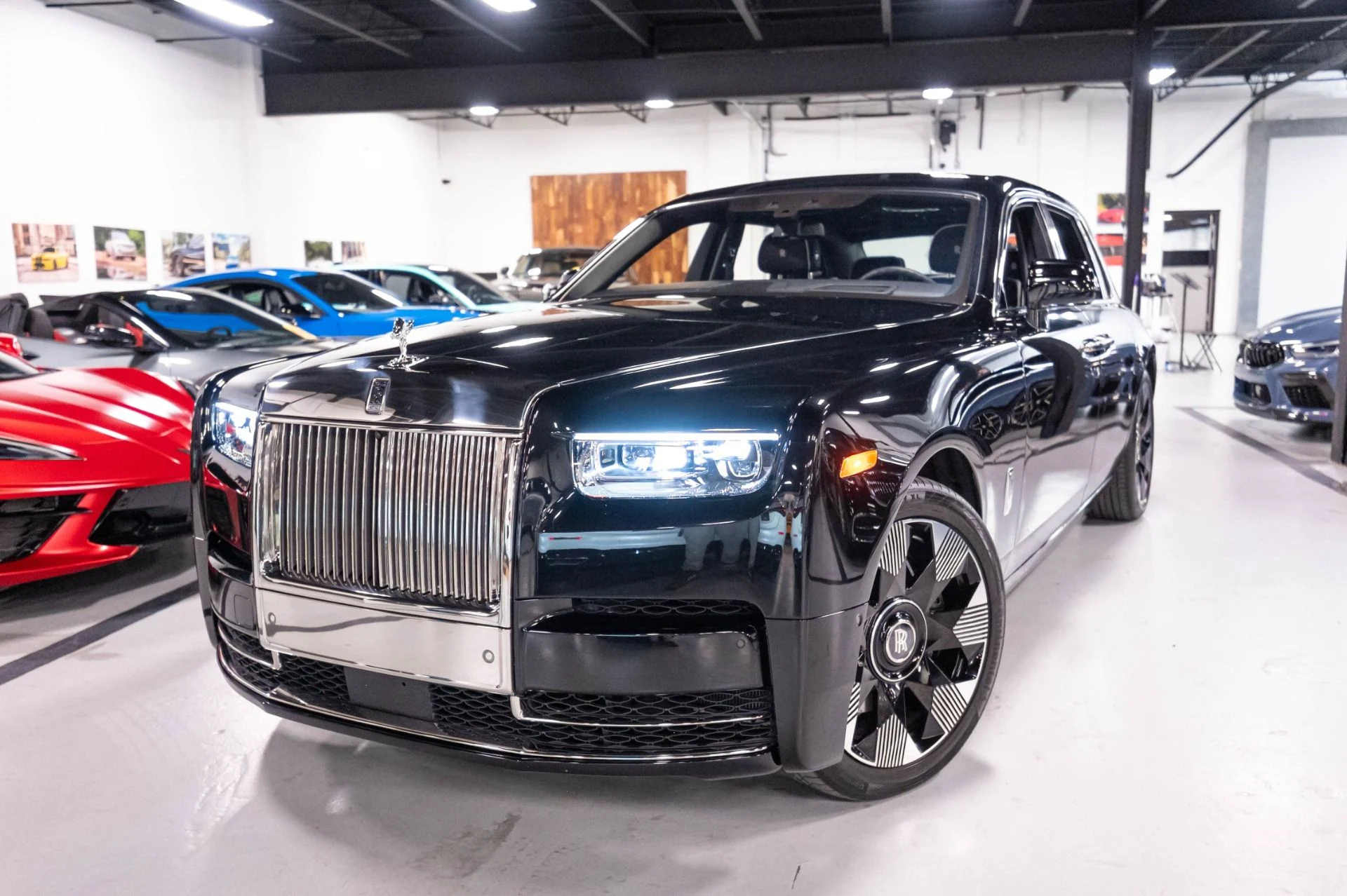 mph078_2183075613_Used_2024_Rolls_Royce_Phantom_1786998181_c40002e6ba