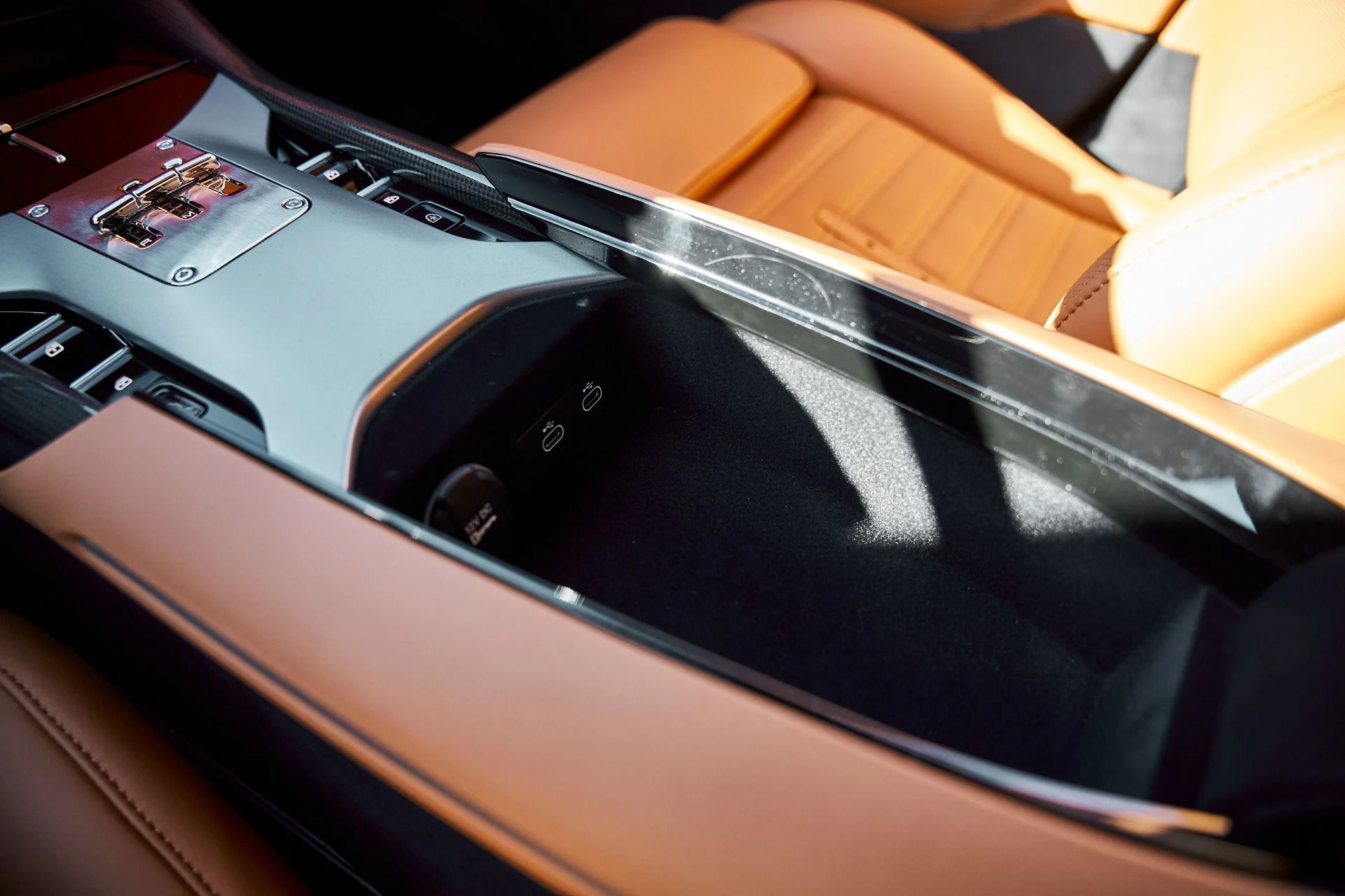 mph078_2197460087_Used_2026_Ferrari_Purosangue_1771462163_30b7831d98