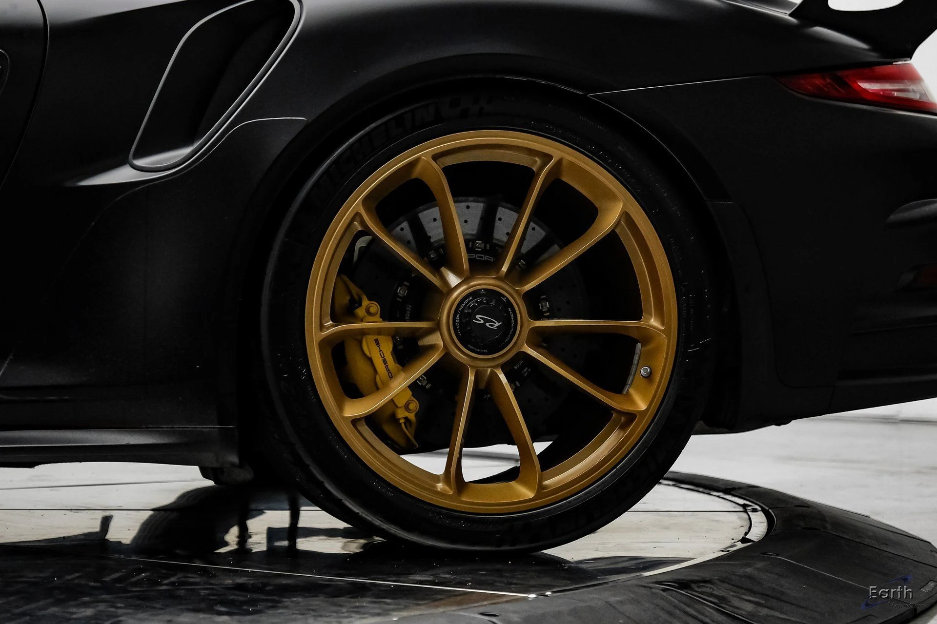 mph078_2277192074_c91147e19f6cc2812f6eacb8f9c26176x_458f257647