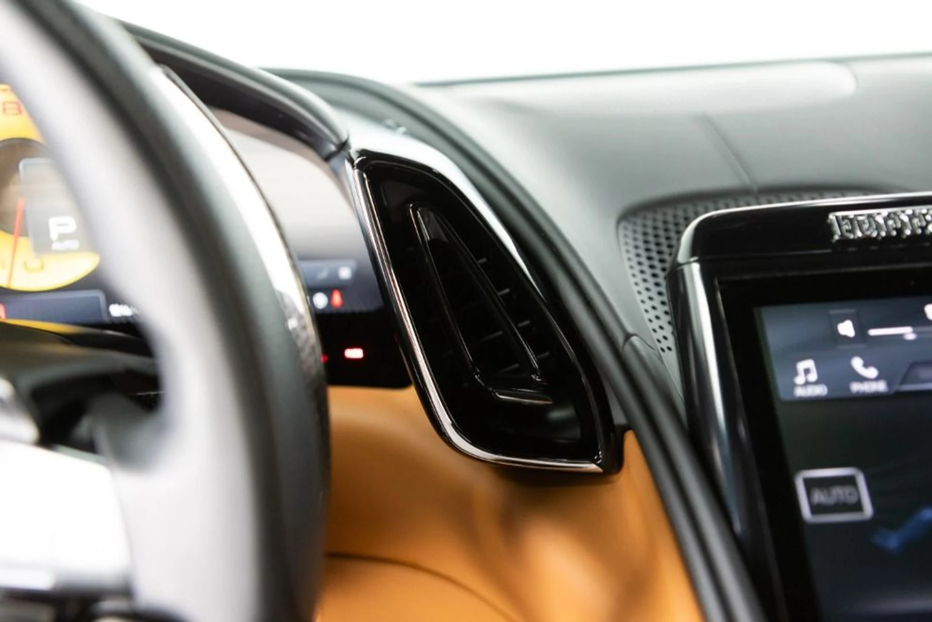 mph078_2491479993_Used_2023_Ferrari_Roma_95ce67fb42