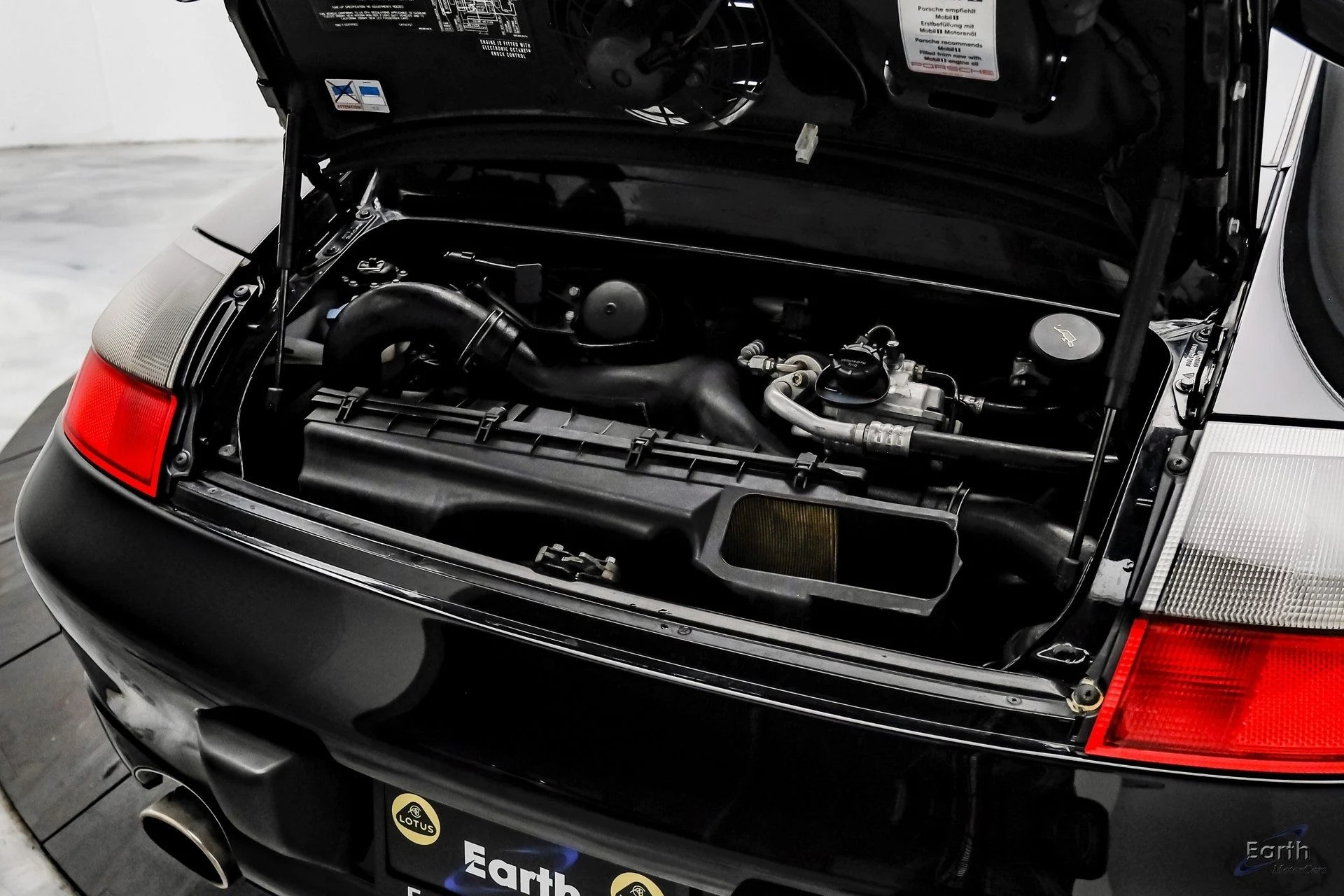 mph078_2745985619_feb334803a97d3753a6aca8f632e79aax_5ec03e85ea