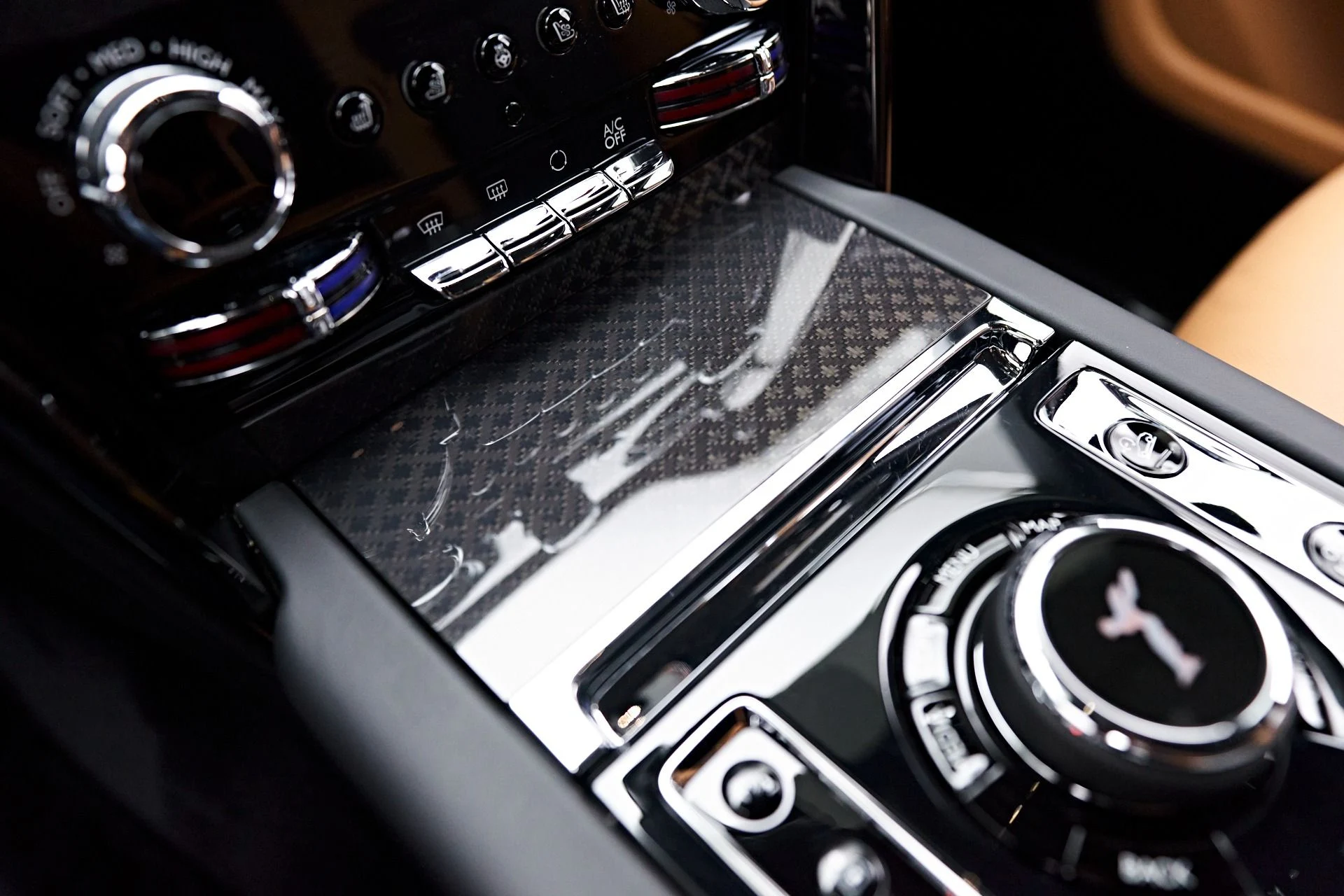 mph078_2778799026_Used_2022_Rolls_Royce_Cullinan_Base_1679686724_c852befc1b