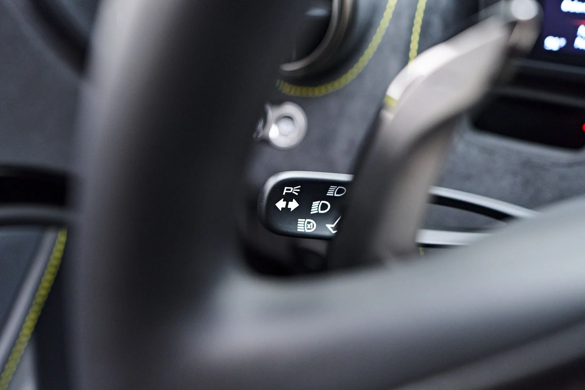 mph078_2816393538_Used_2022_Mc_Laren_720_S_Performance_1753146892_f9c2163aa3