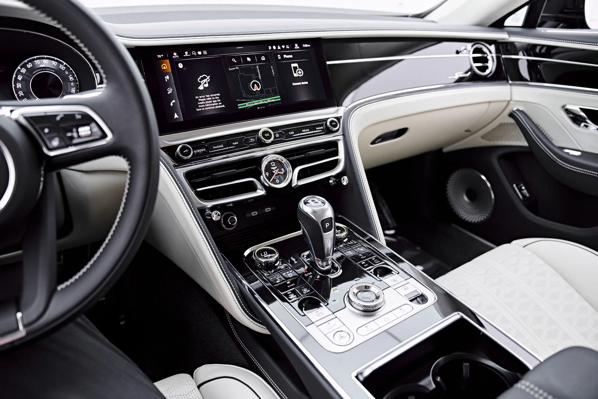 mph078_2871154849_Used_2025_Bentley_Flying_Spur_Speed_1786412305_e7167affea