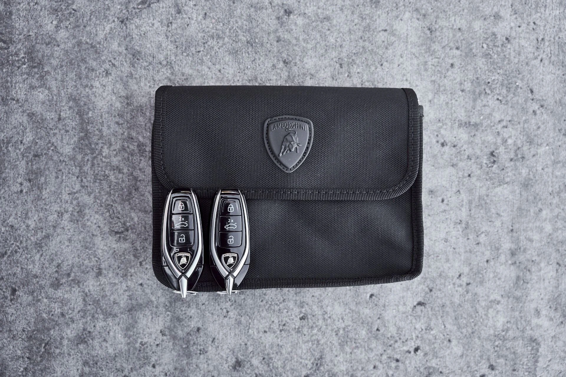 mph078_2874307678_Used_2021_Lamborghini_Urus_1771987899_521695a073