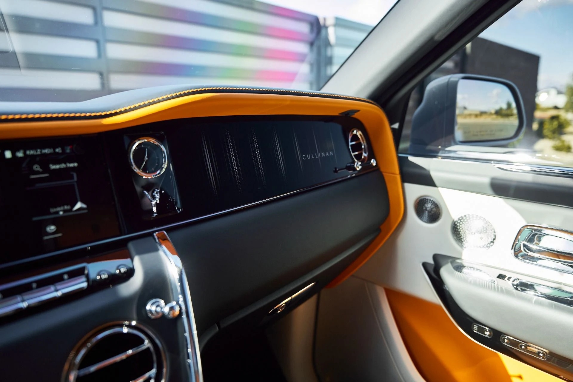 mph078_3152277160_Used_2026_Rolls_Royce_Cullinan_Base_1766884862_f255d96aa7
