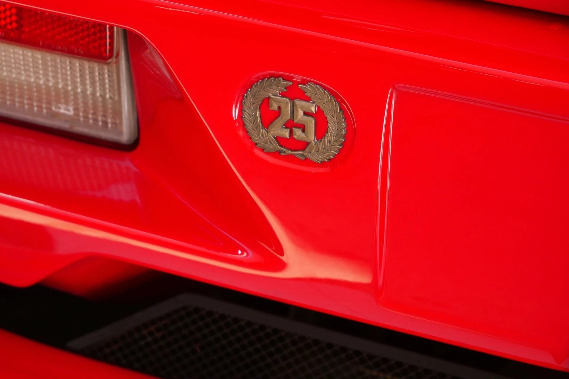 mph078_3429786172_Used_1989_Lamborghini_Countach_25th_Anniversary_Low_Miles_Service_Records_Collector_Grade_1779224984_a1d1516980