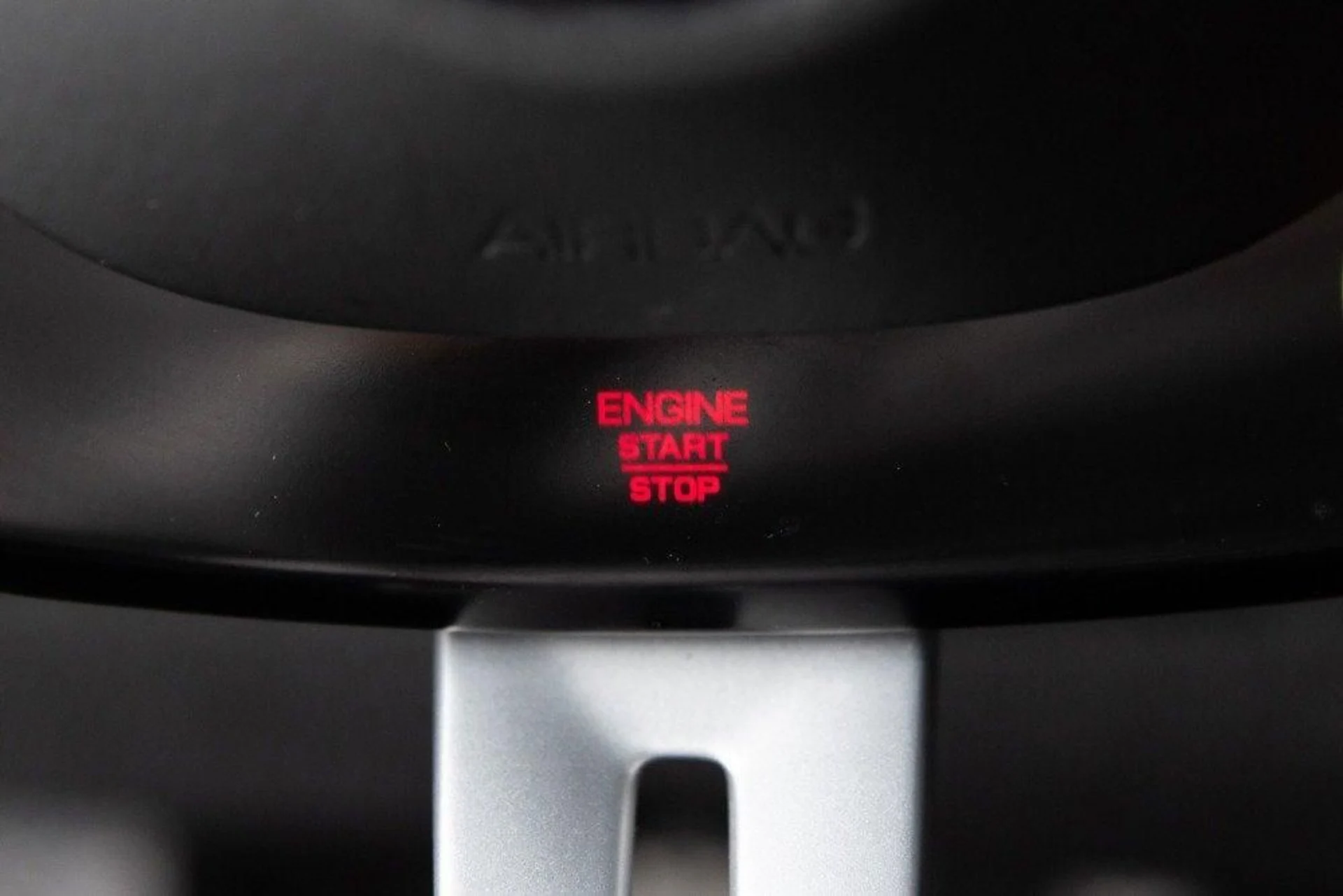 mph078_344883285_Used_2025_Ferrari_Purosangue_1777382848_094e4574cf