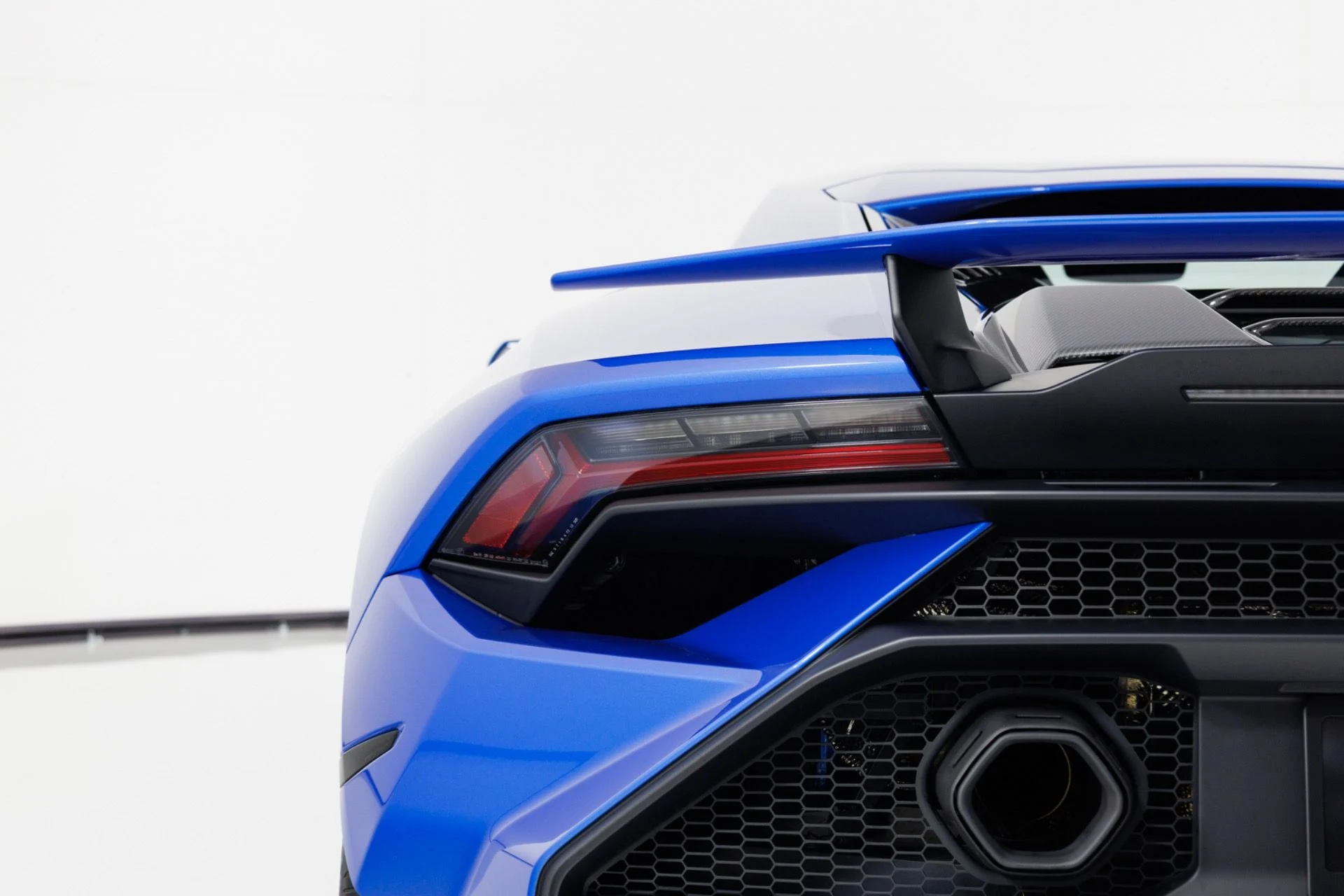 mph078_3455811616_Used_2023_Lamborghini_Huracan_Tecnica_1784830859_de9242c9f9