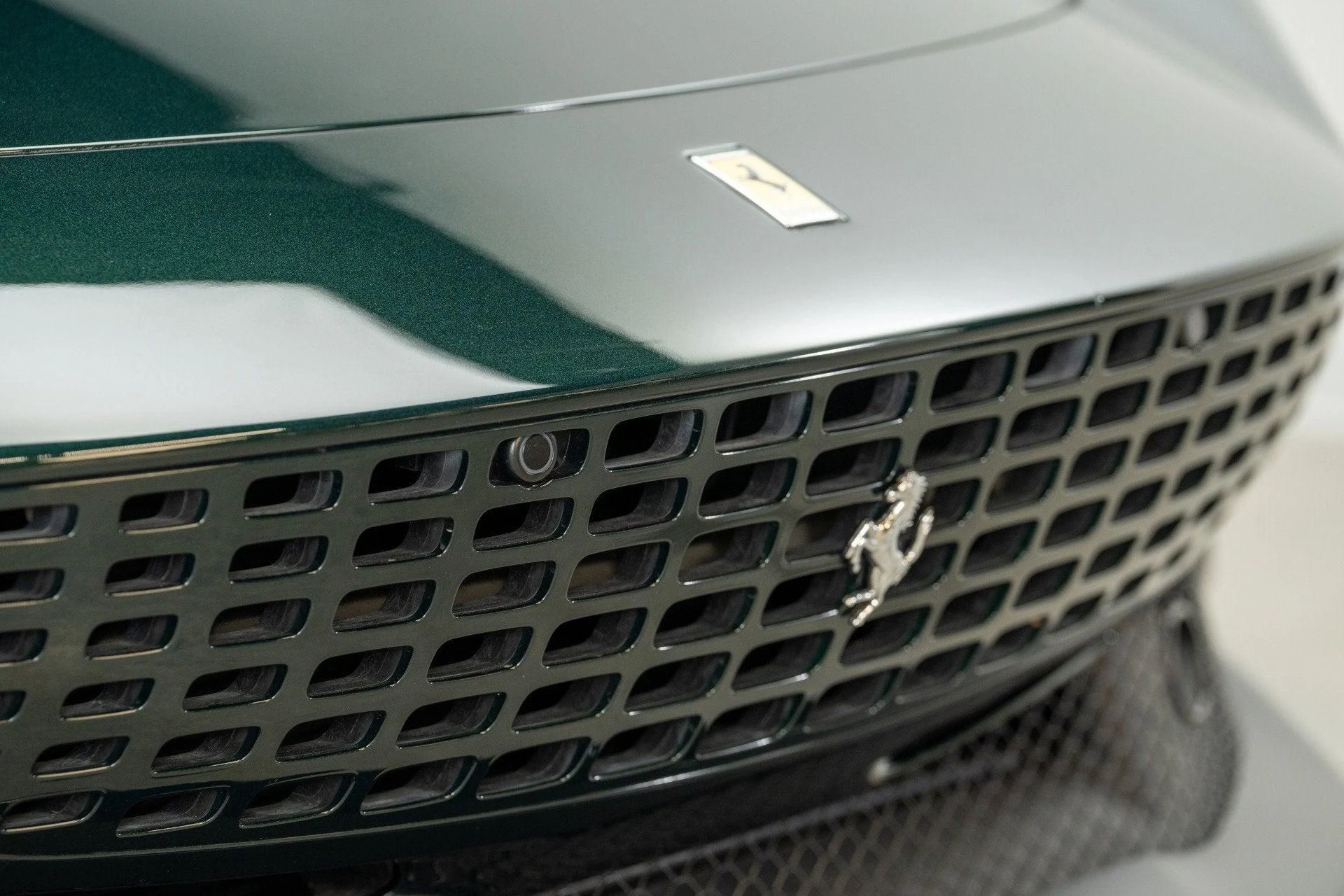 mph078_3585652696_Used_2022_Ferrari_Roma_1777382915_baca92aaca