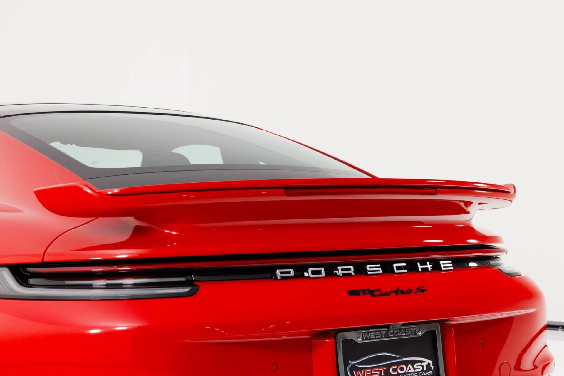 mph078_3628771597_Used_2021_Porsche_911_Turbo_S_1776203936_b055b0f020