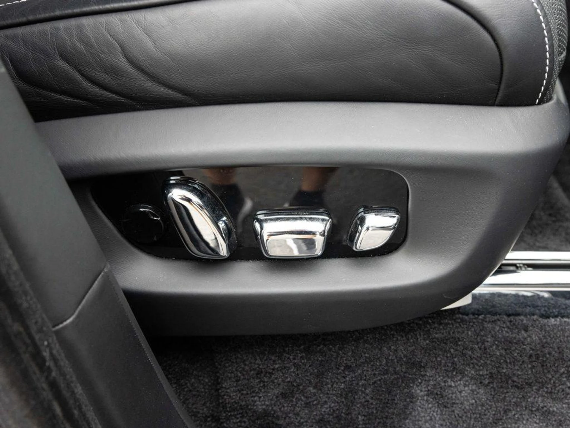 mph078_3670224897_515044158_69f8bd809b58544222861f68_3a2597077e