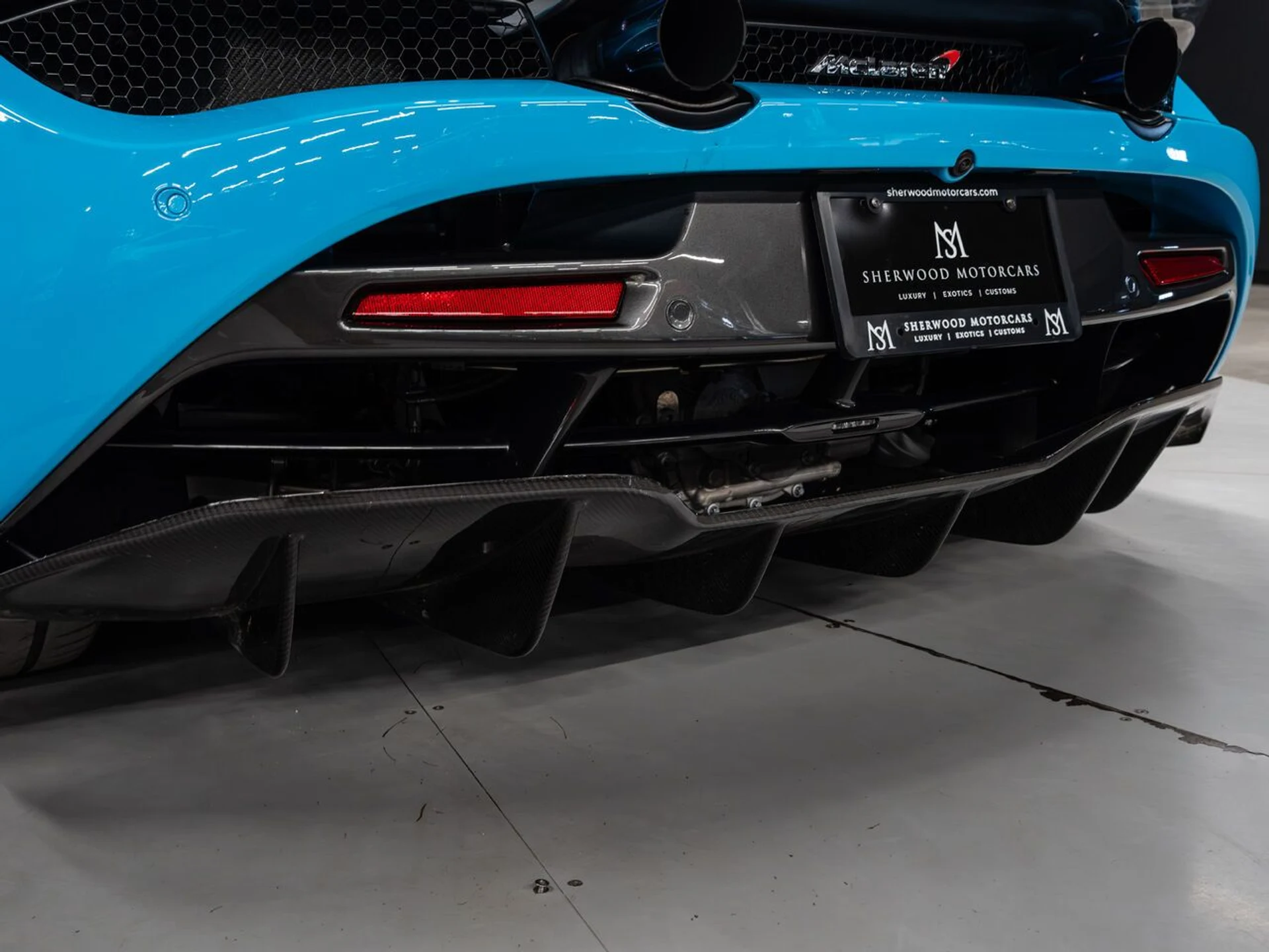 mph078_367265844_mclaren_720s_2018_7915b19ea8
