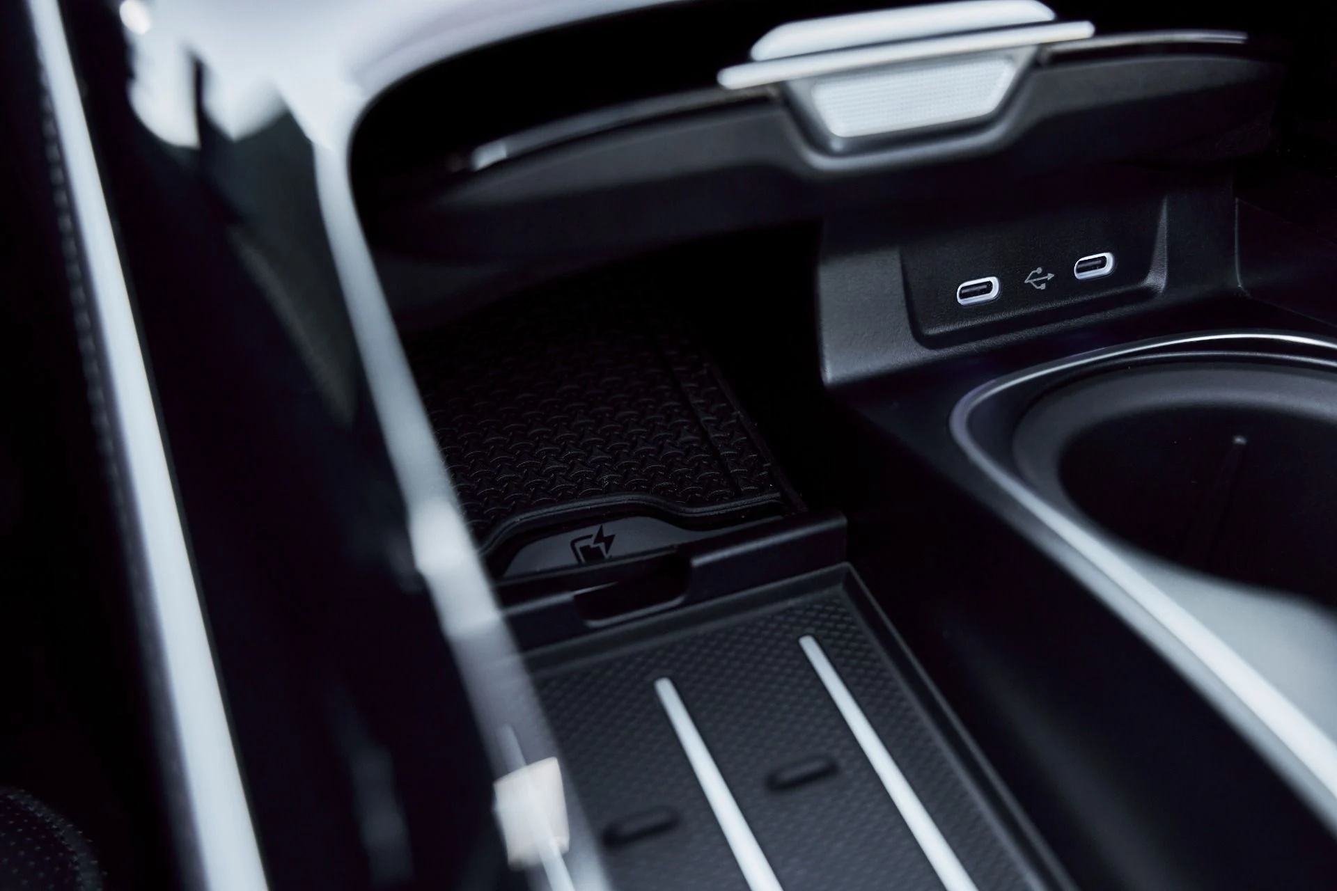 mph078_3854156287_Used_2023_Mercedes_Benz_S_Class_Maybach_S_680_1769804088_92da67297d