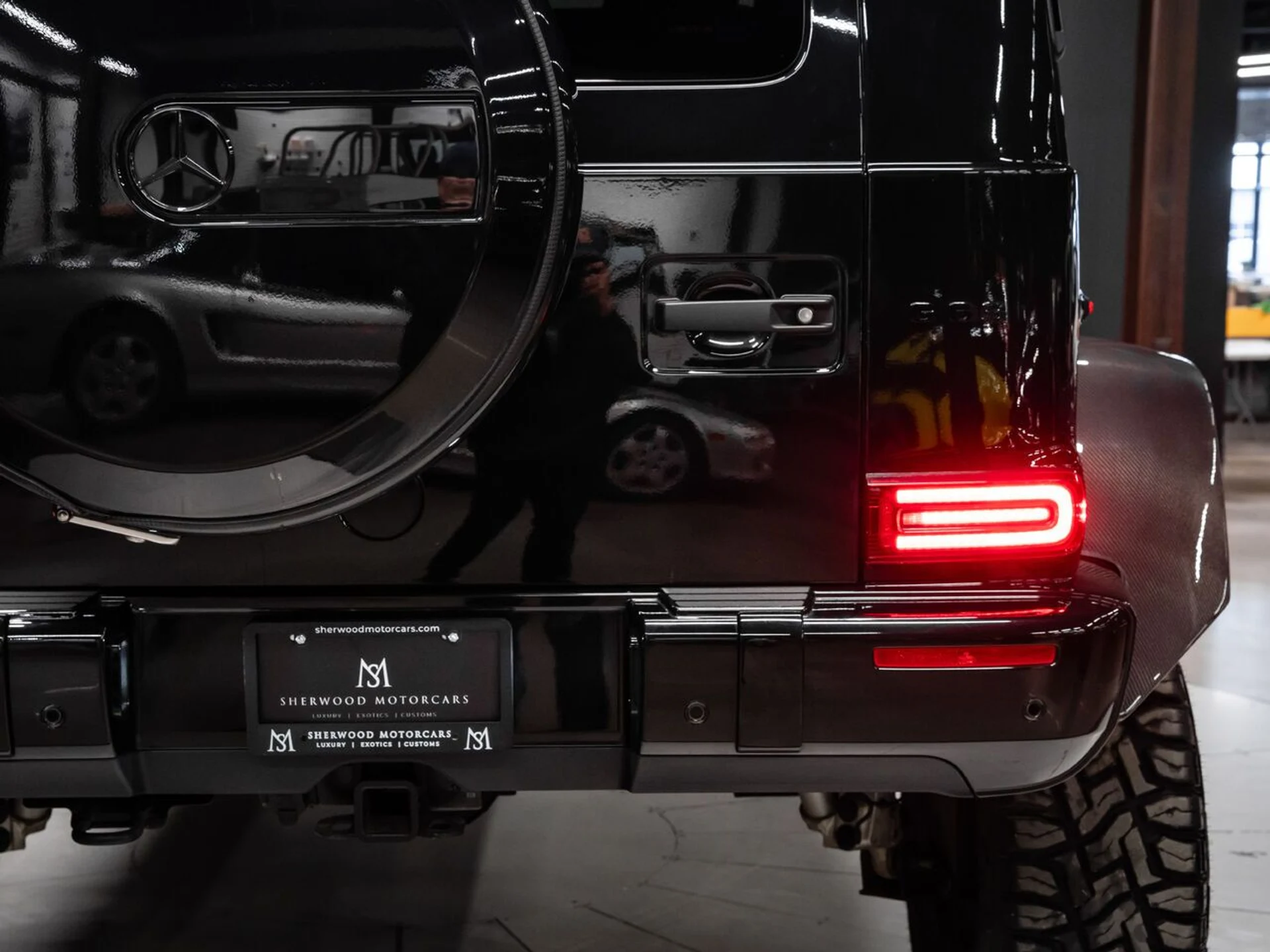 mph078_3894062151_mercedes_benz_g_class_2021_15a9369189