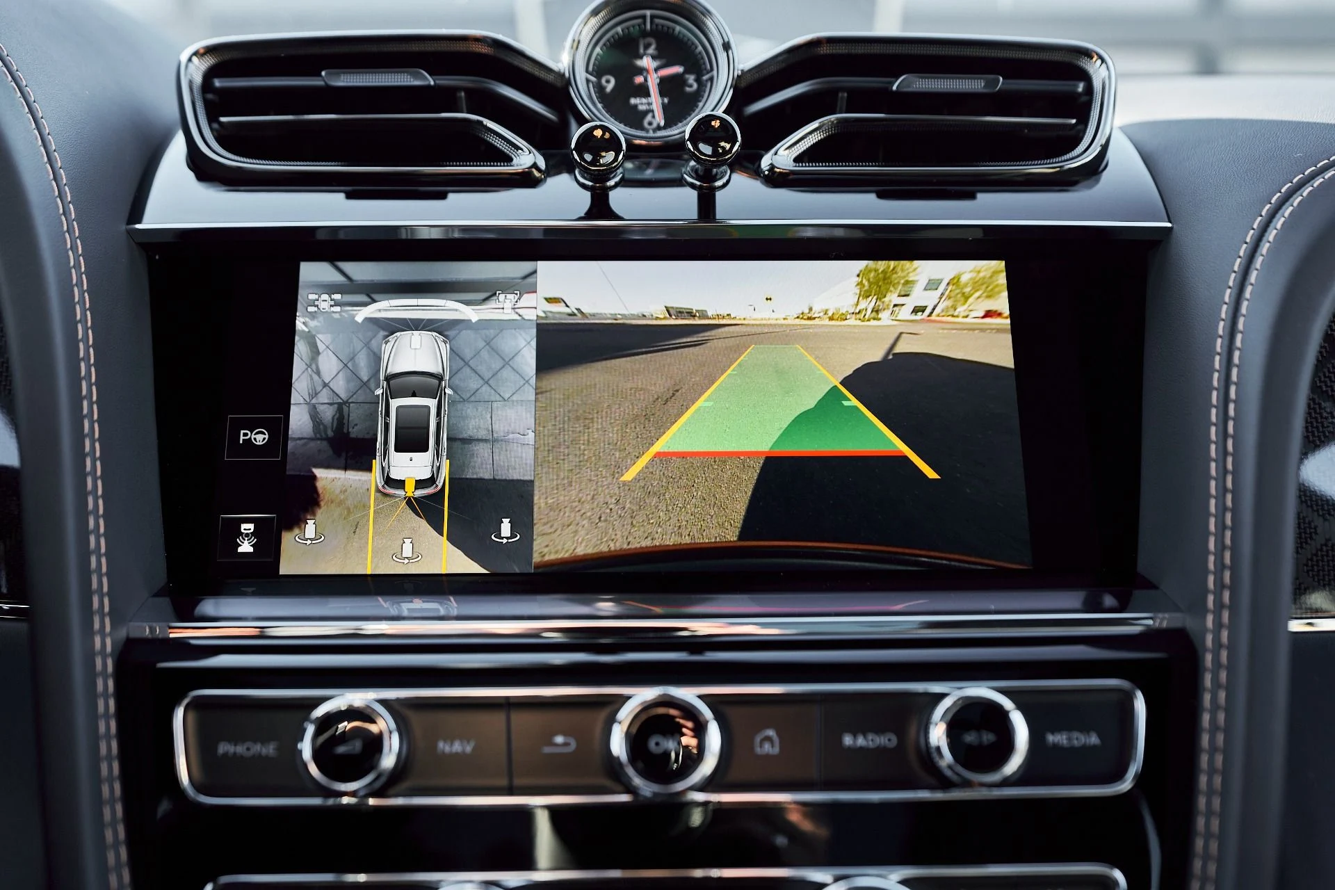 mph078_3917661052_Used_2025_Bentley_Bentayga_S_Black_Edition_1764904297_7ddc67c297