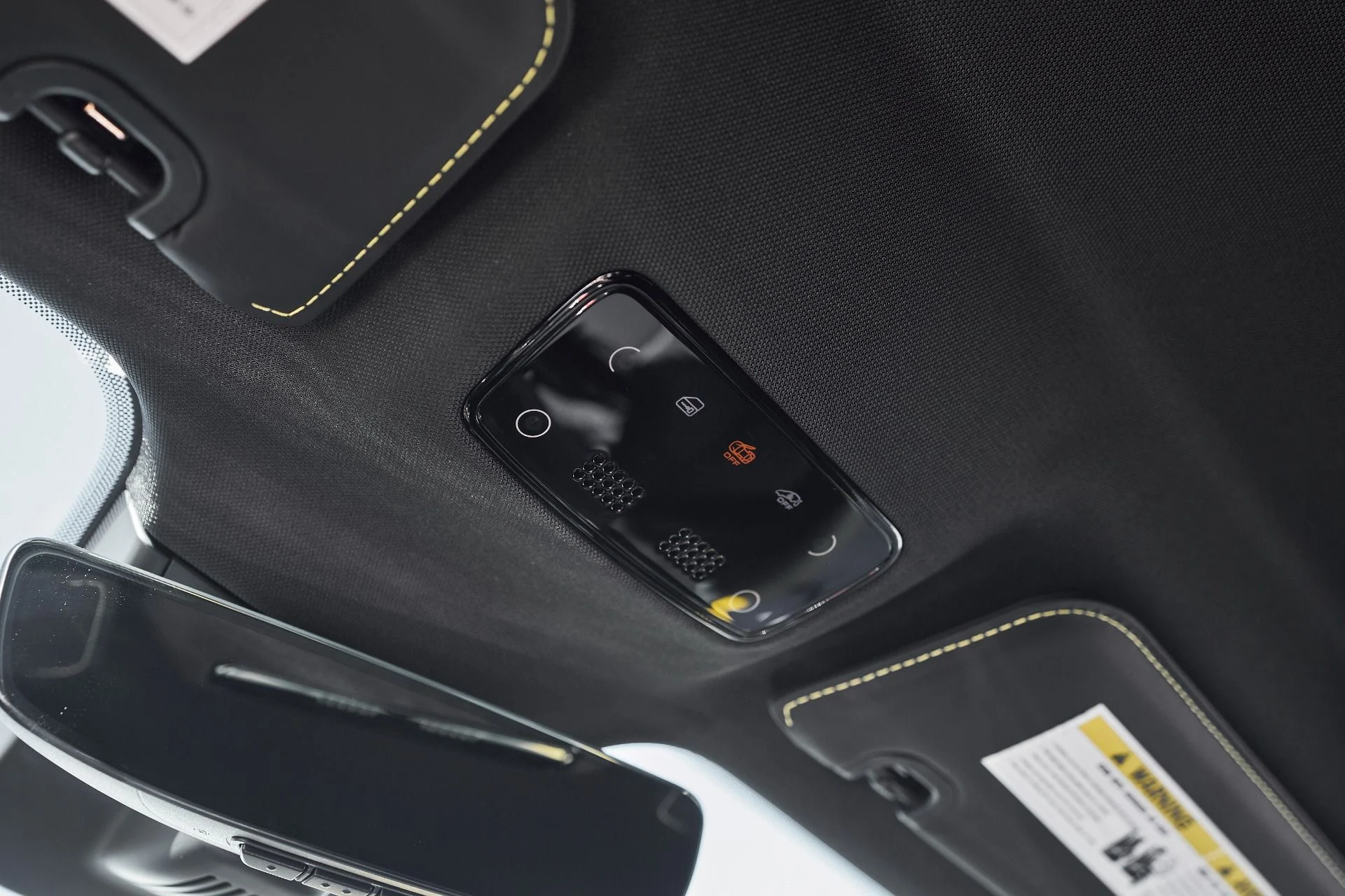 mph078_4019864141_Used_2022_Ferrari_SF_90_Stradale_Base_1762462504_65989407f6