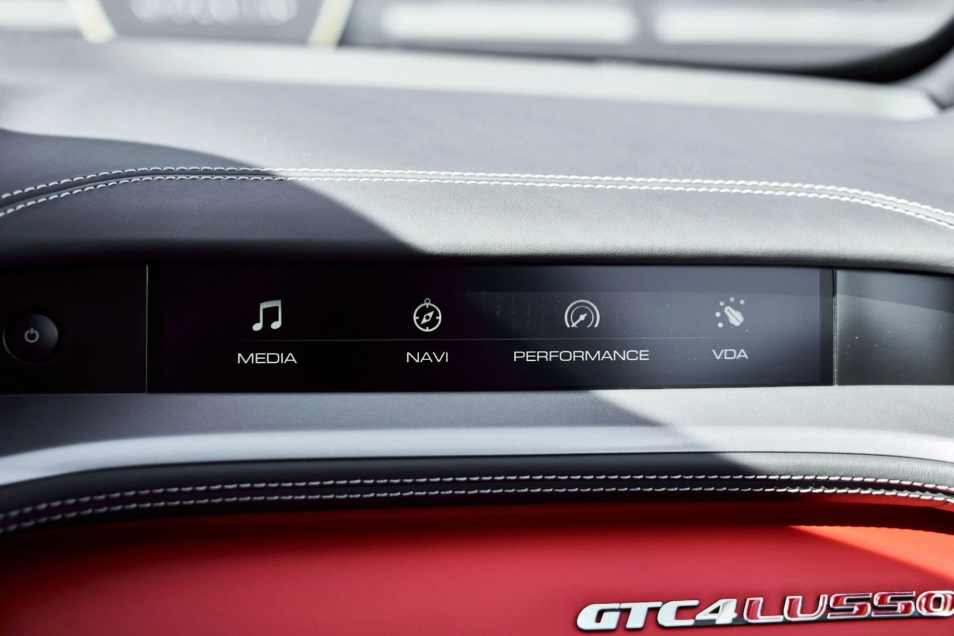 mph078_4053178421_Used_2020_Ferrari_GTC_4_Lusso_V12_1773162379_7b7d454529