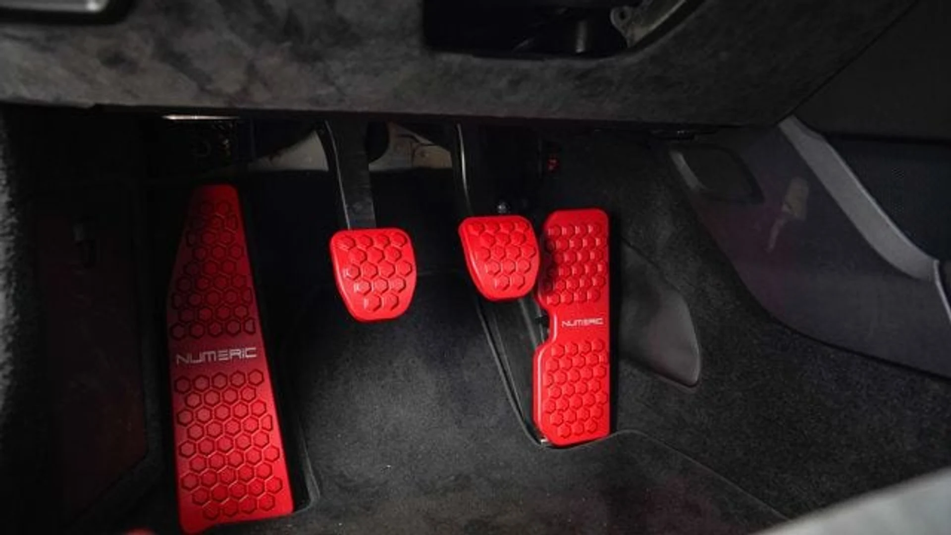 mph078_4129499769_used_2020_porsche_718_cayman_gt4coupe_14354_22875819_79_640_3d79c829f1