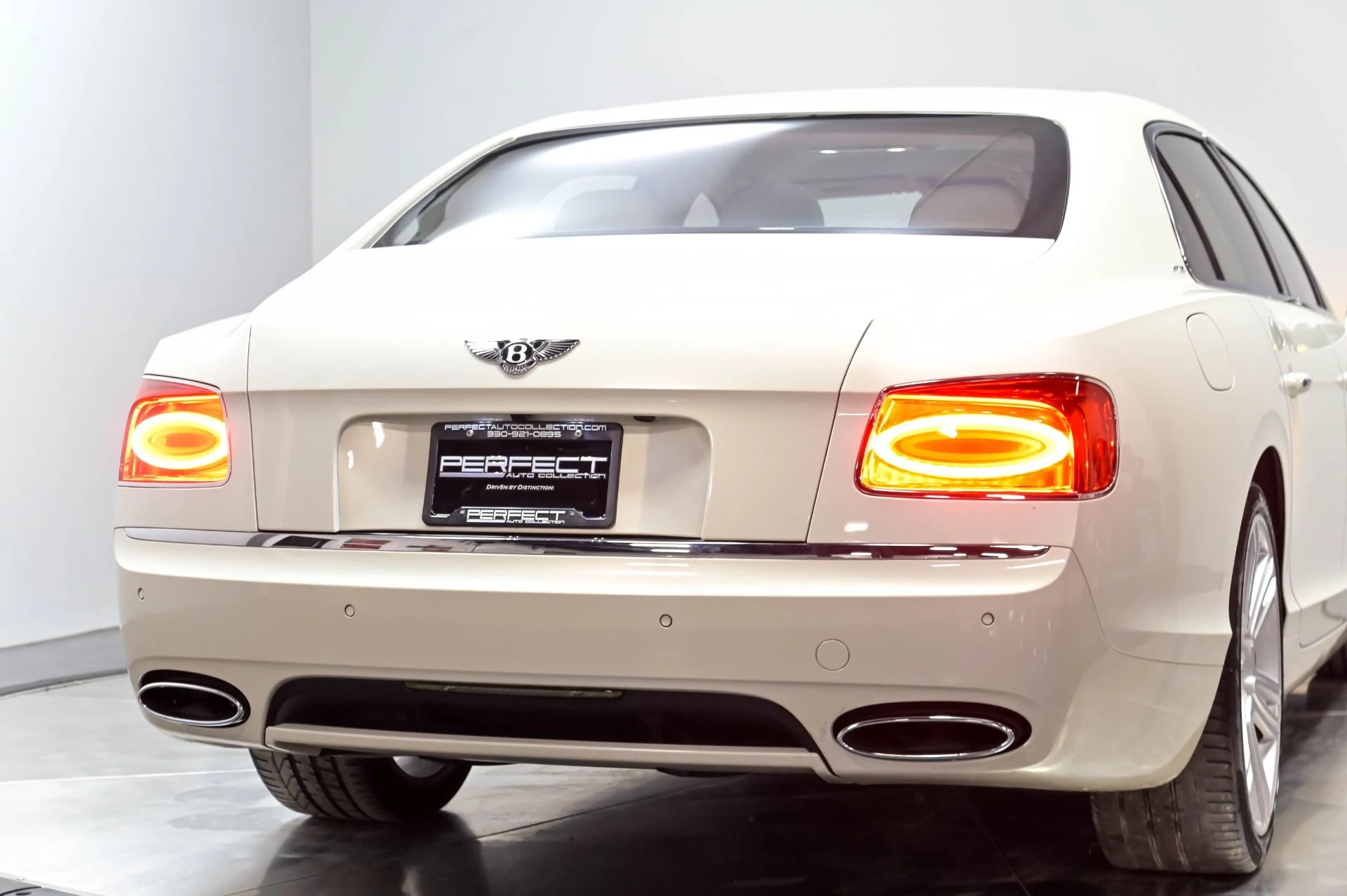 mph078_4156914982_Used_2016_Bentley_Flying_Spur_W12_1779838751_03585e17a4
