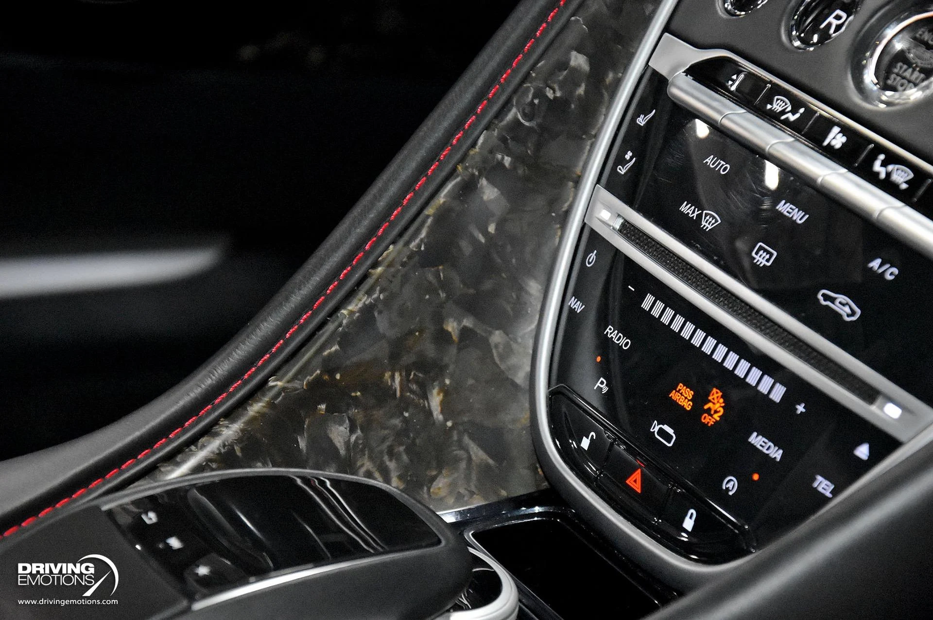 mph078_4210783755_861_p79_l_d589c51a4d