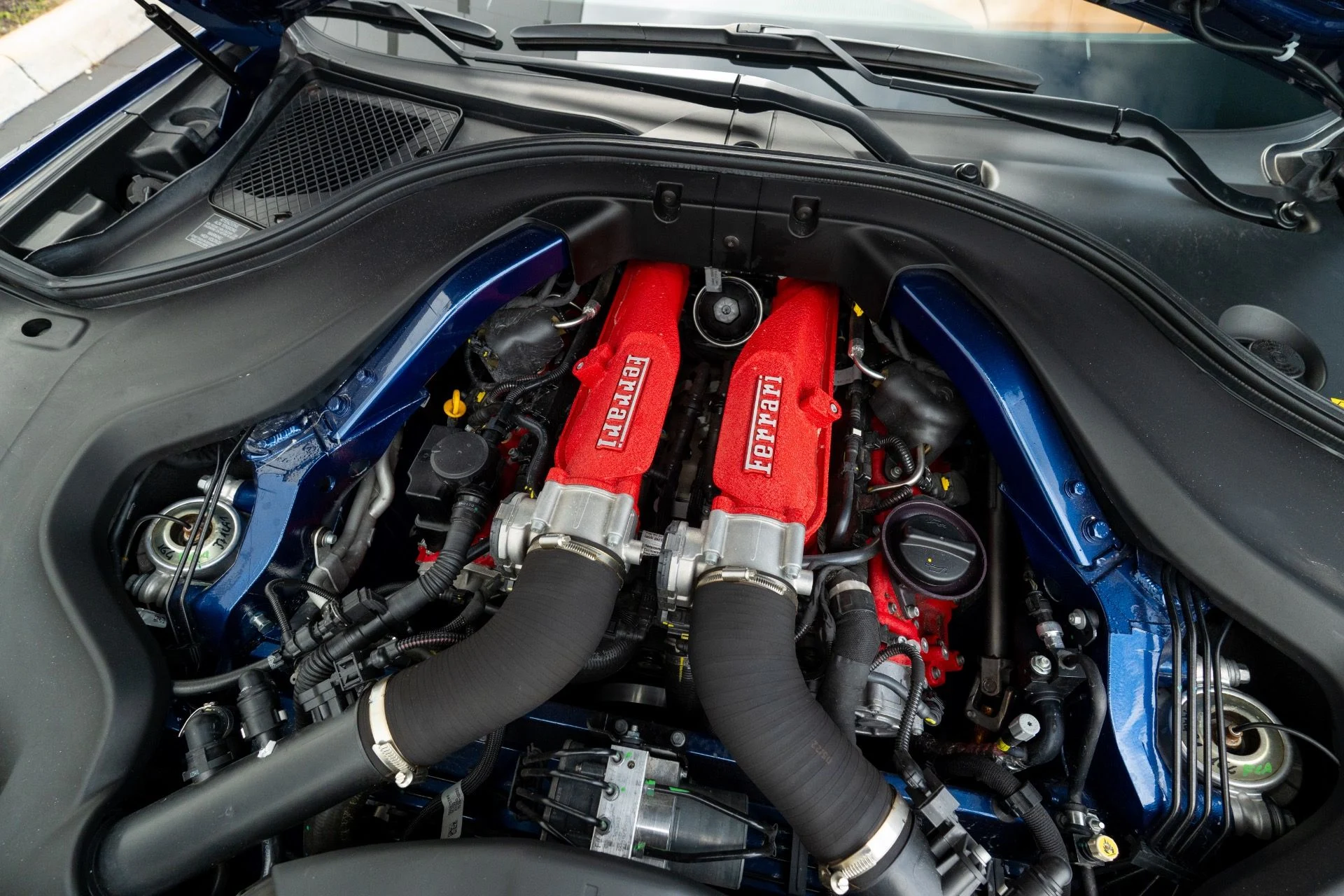 mph078_425904187_Used_2022_Ferrari_Portofino_M_1770268435_cefaa29e1b