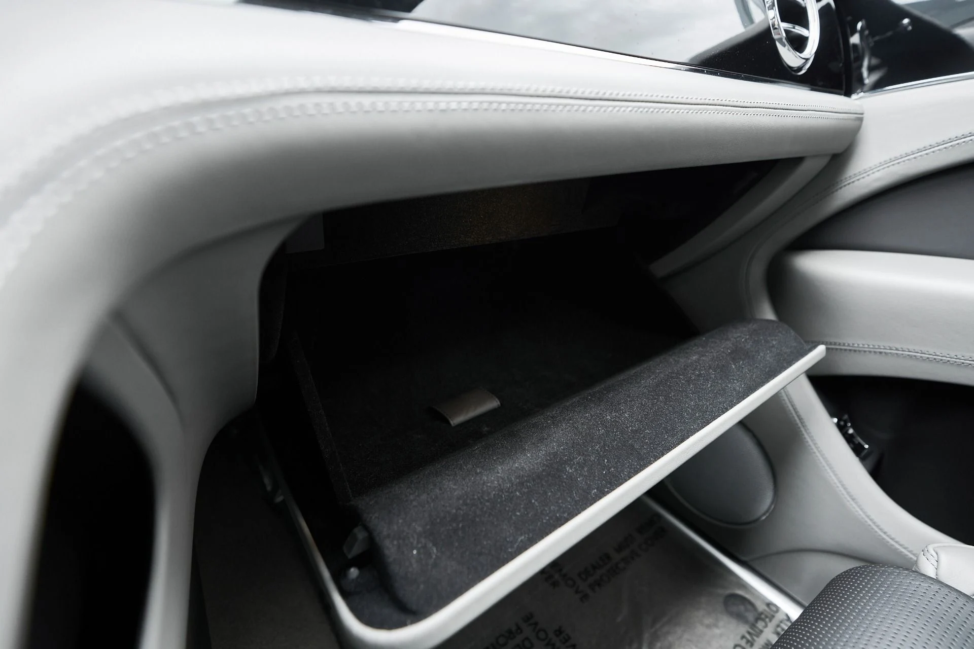 mph078_615593479_Used_2023_Bentley_Bentayga_EWB_Azure_1763502610_0f456480be