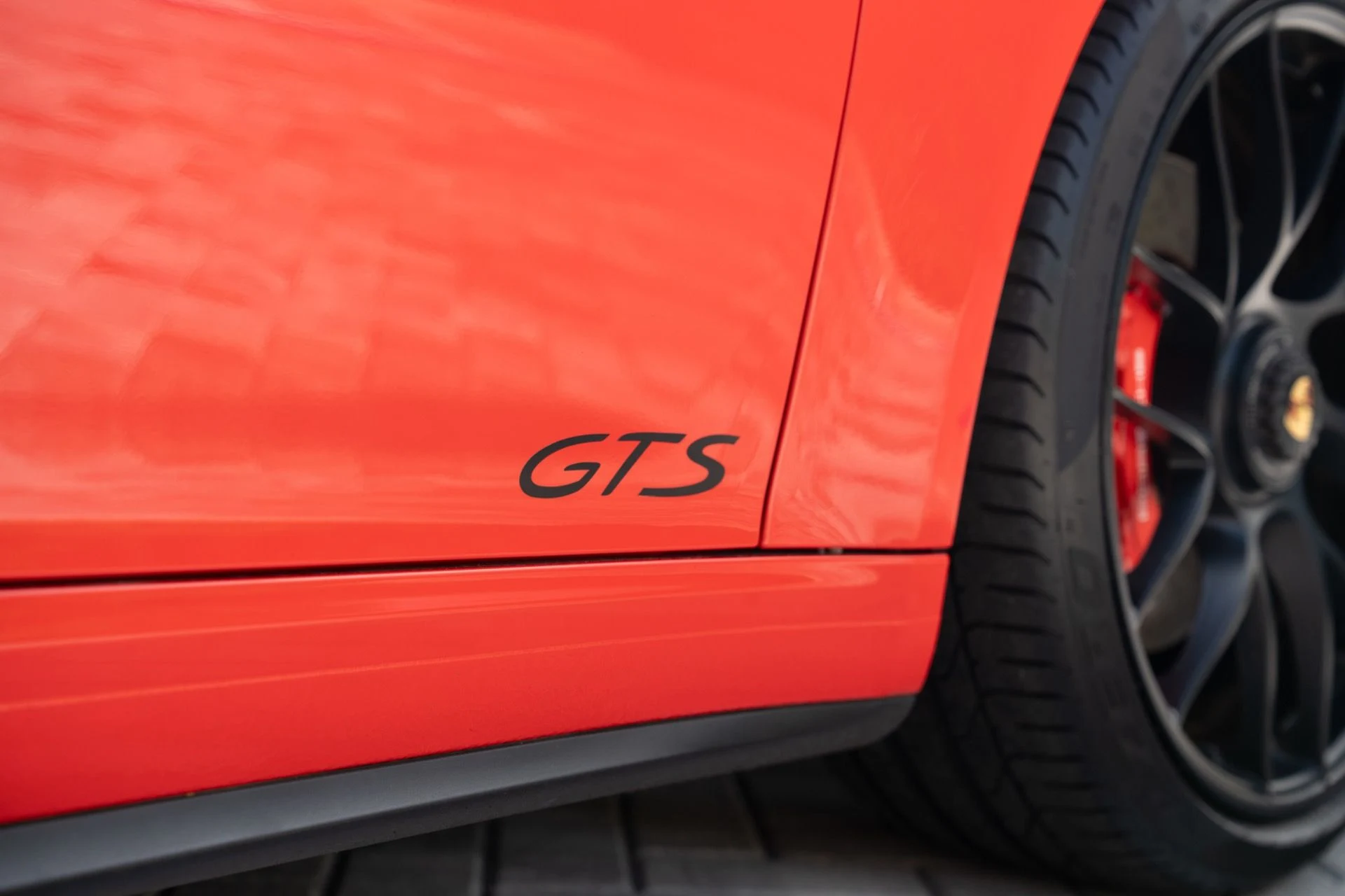mph078_719786842_Used_2019_Porsche_911_Carrera_4_GTS_1780346728_9def56e5ae
