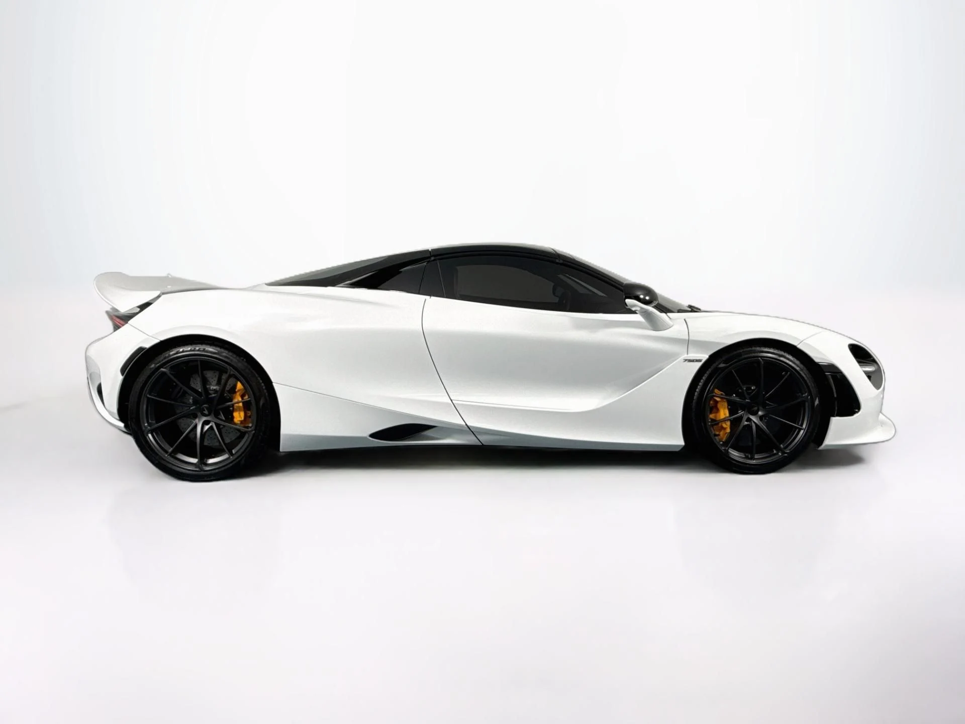 mph078_806529930_Used_2024_Mc_Laren_750_S_Spider_1788340274_32a1ba9a72
