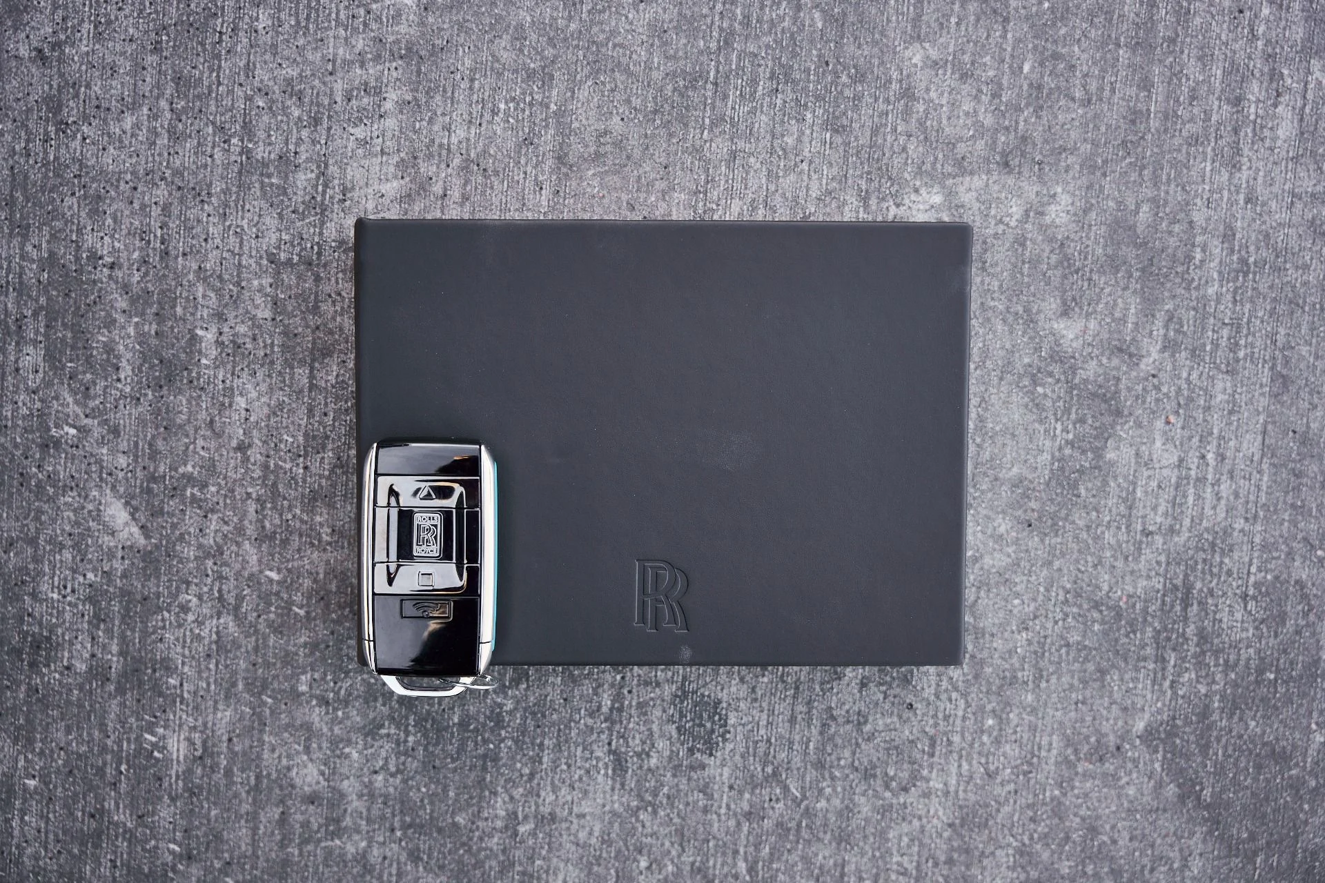 mph078_862730375_Used_2025_Rolls_Royce_Spectre_Base_1771642496_03ff4e37a7