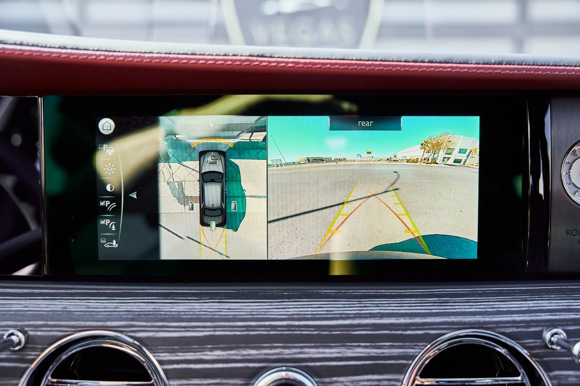 mph079_1054747212_Used_2023_Rolls_Royce_Ghost_1770699664_85b8445878