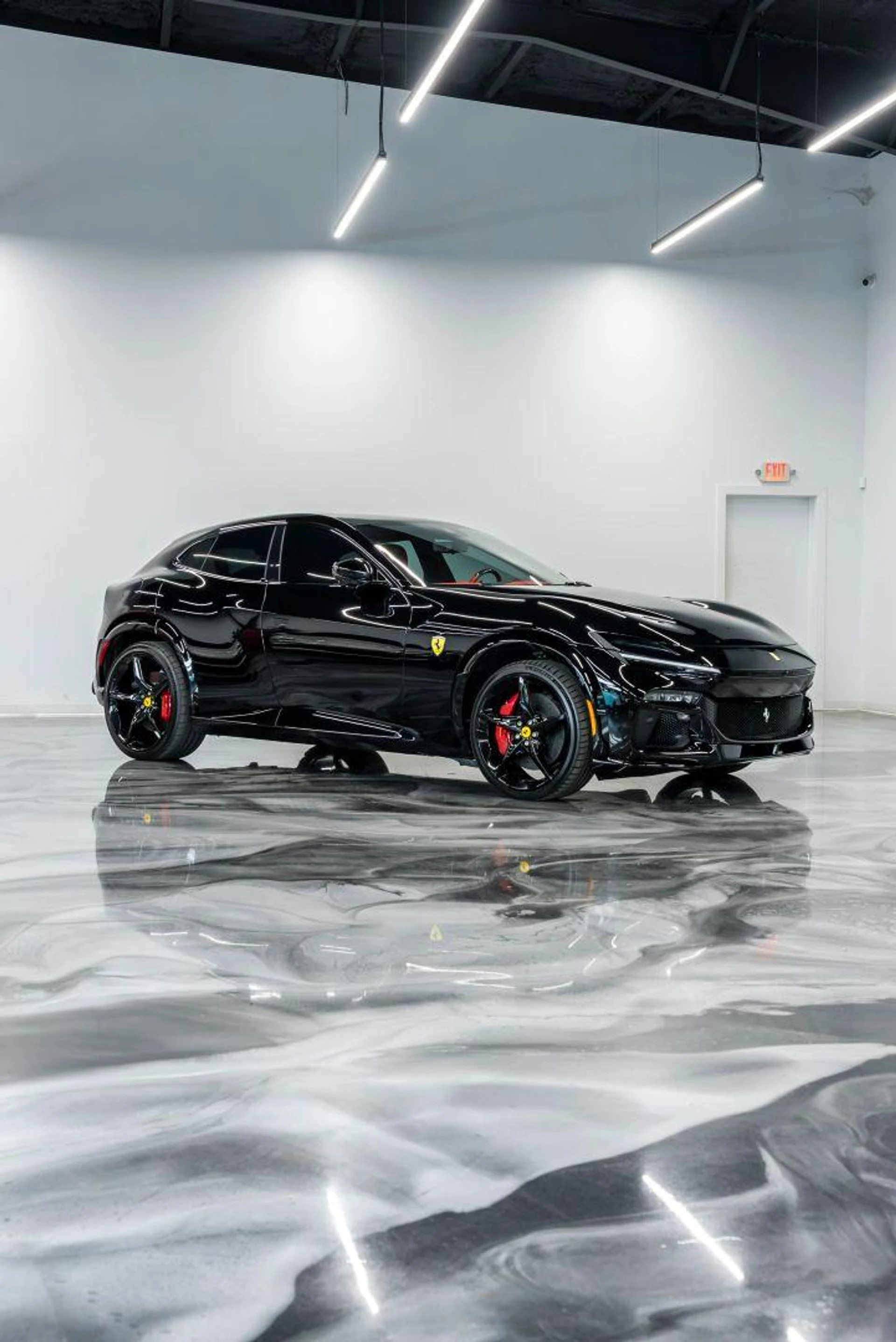 mph079_1092783263_Used_2025_Ferrari_Purosangue_Sport_Utility_4_D_1784849399_8679eafae2