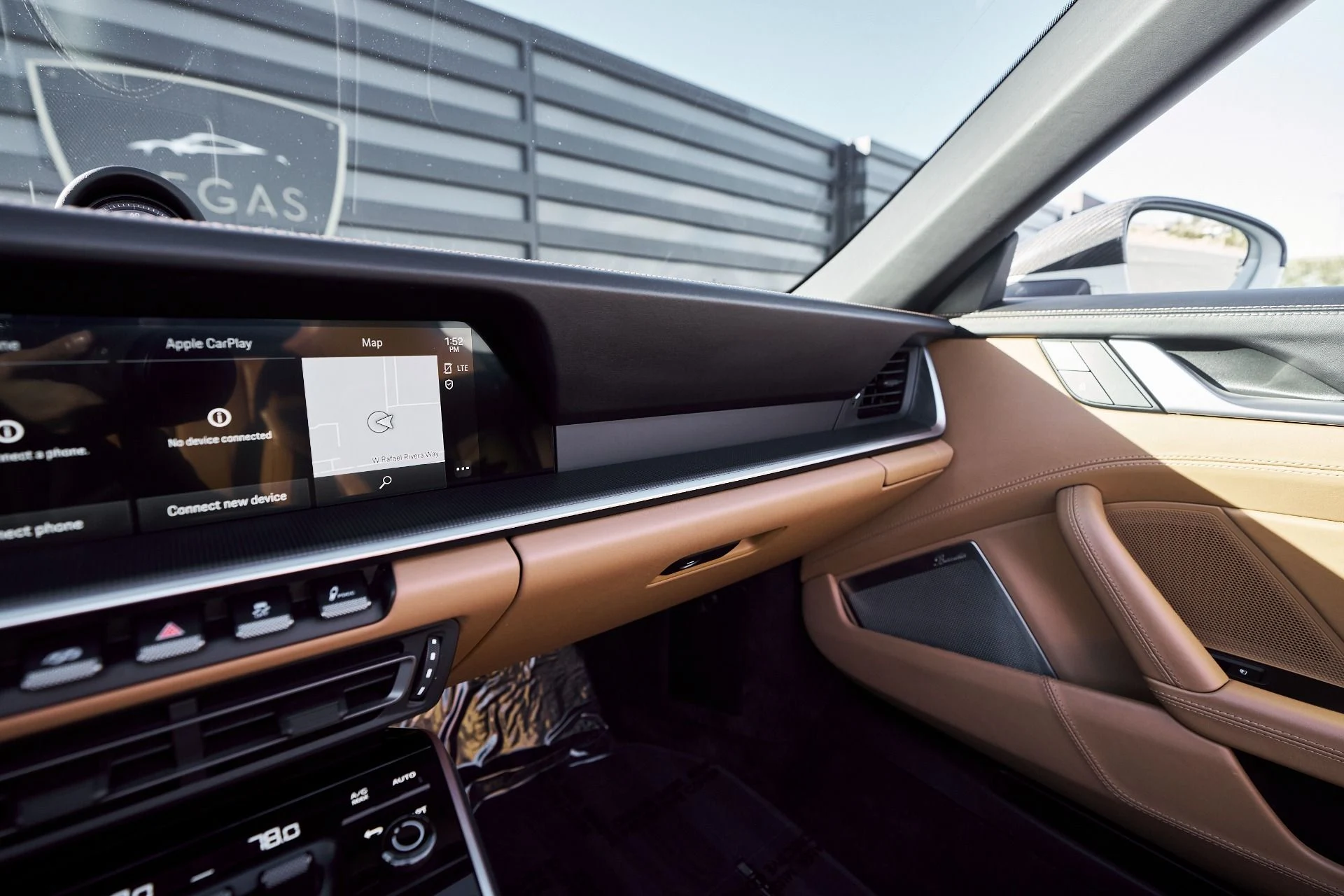 mph079_1238112601_Used_2023_Porsche_911_Turbo_S_1764903272_8d205f9c3c