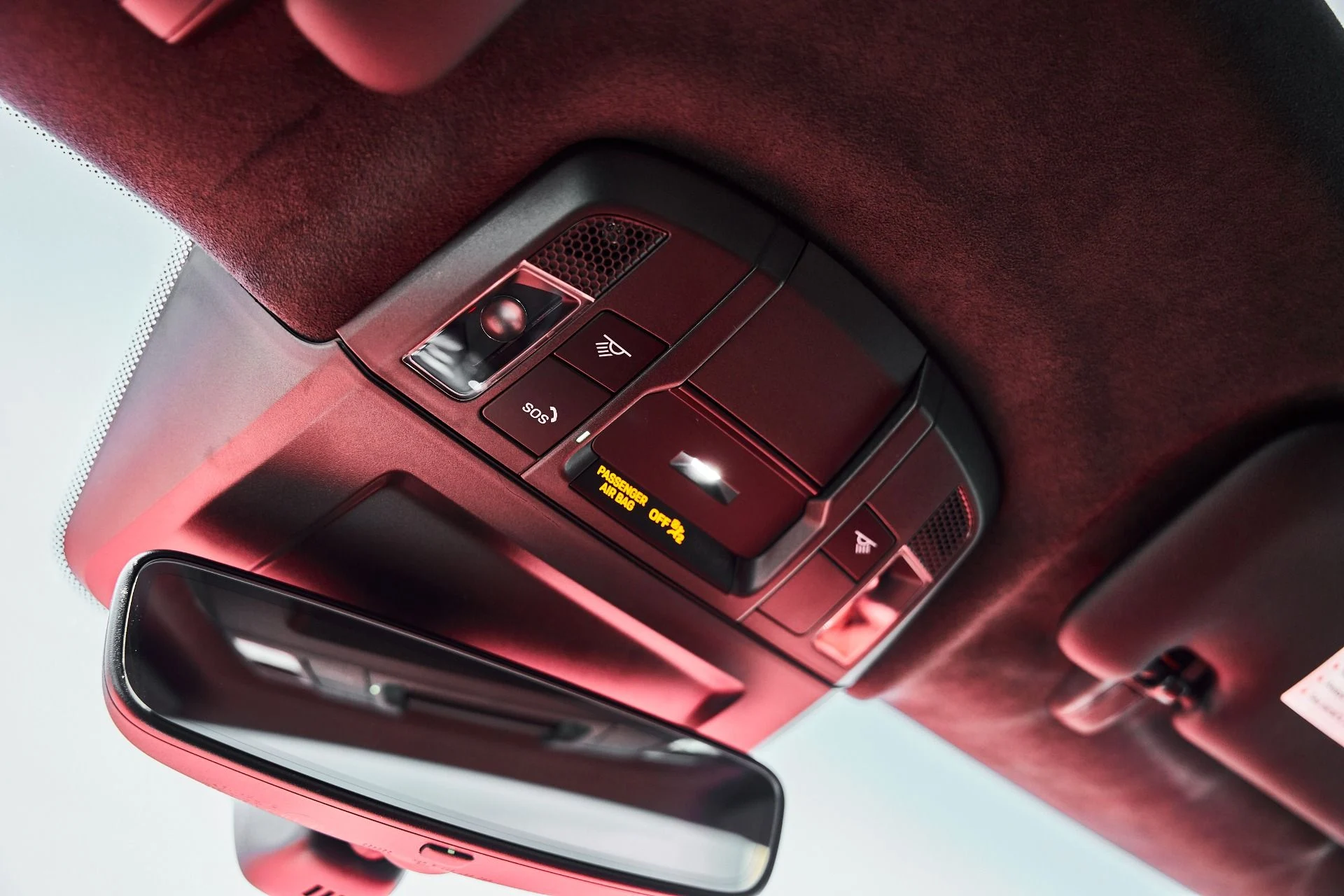 mph079_1440725590_Used_2023_Porsche_911_Turbo_S_1777011223_3e421fc700