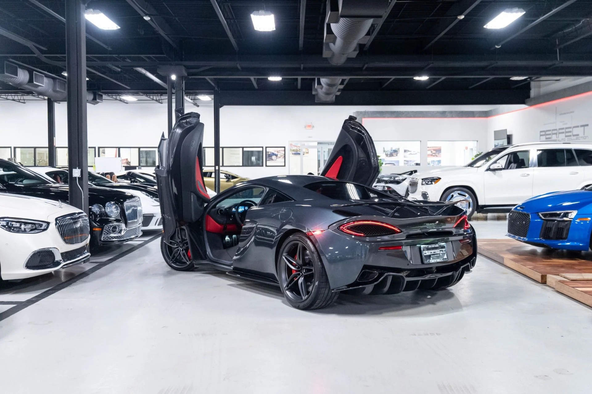mph079_1449513779_Used_2019_Mc_Laren_570_S_1783628285_ada3458e49