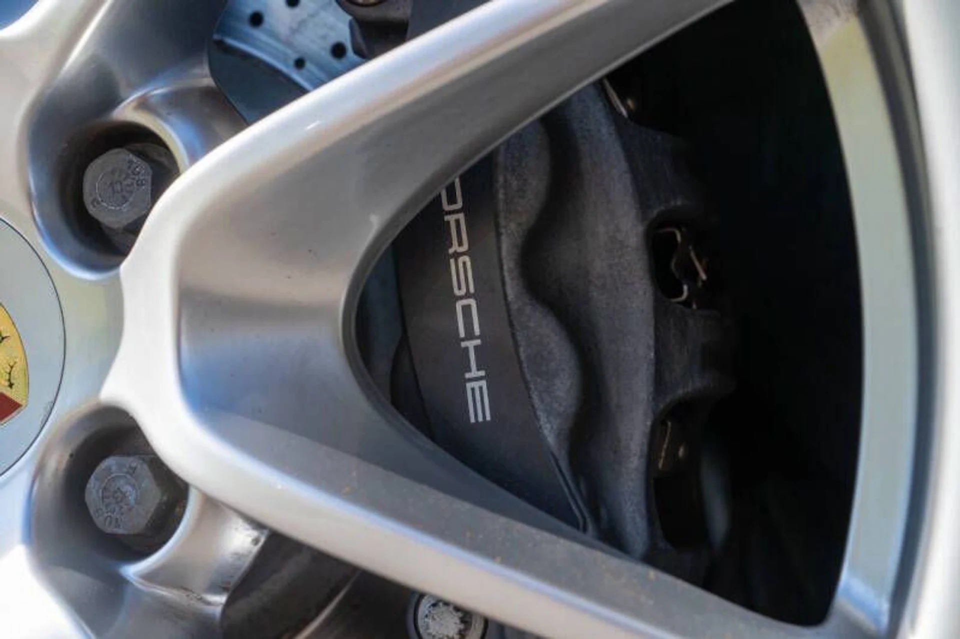 mph079_1473395514_2013_porsche_911_carrera_2dr_coupe_90bbe551bb