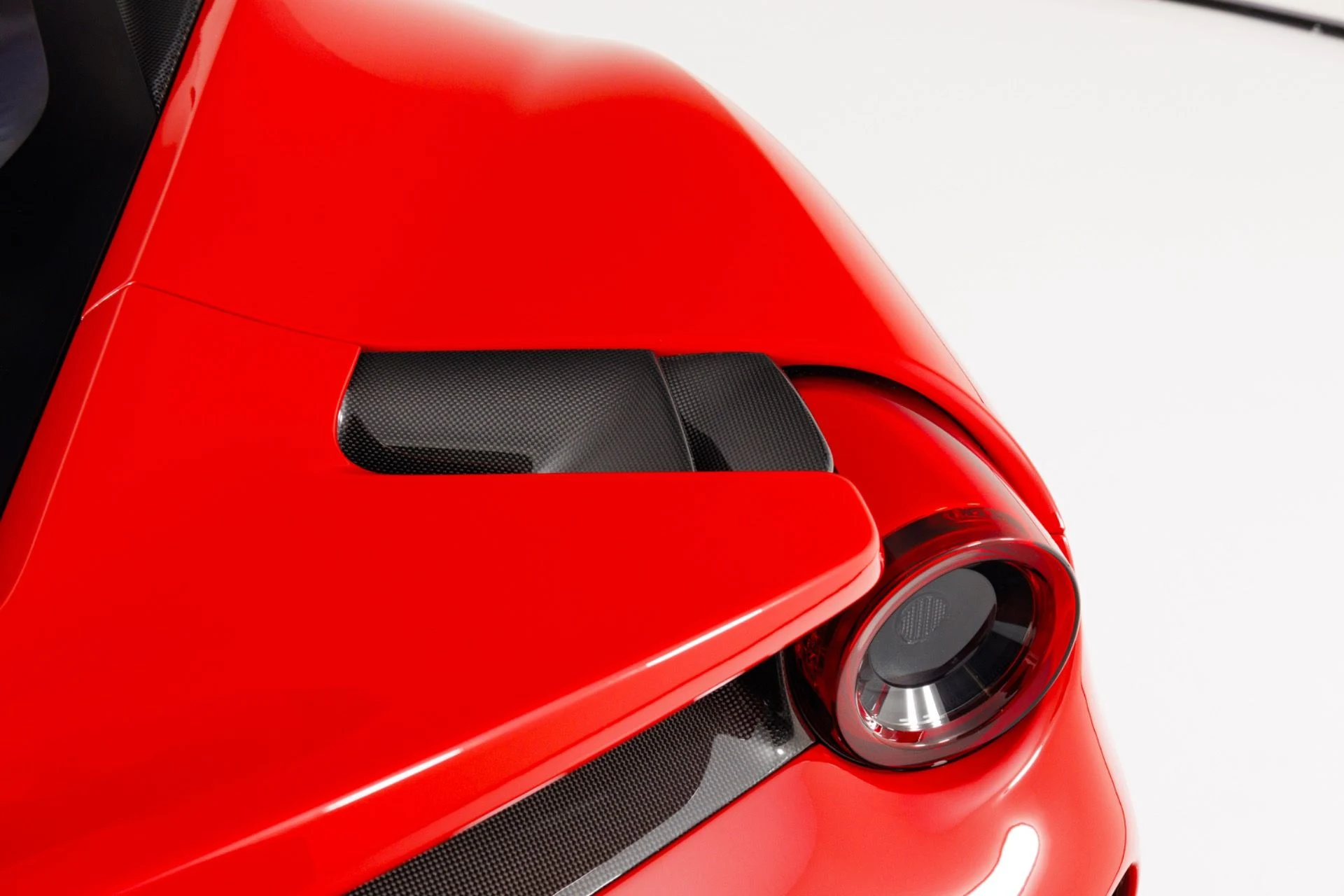 mph079_1480866186_Used_2020_Ferrari_488_Pista_1774991866_f1d655a9f4