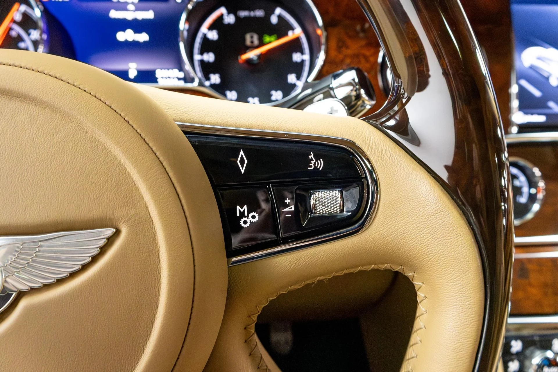 mph079_159419042_Used_2017_Bentley_Mulsanne_1775514187_5b04d96dbb