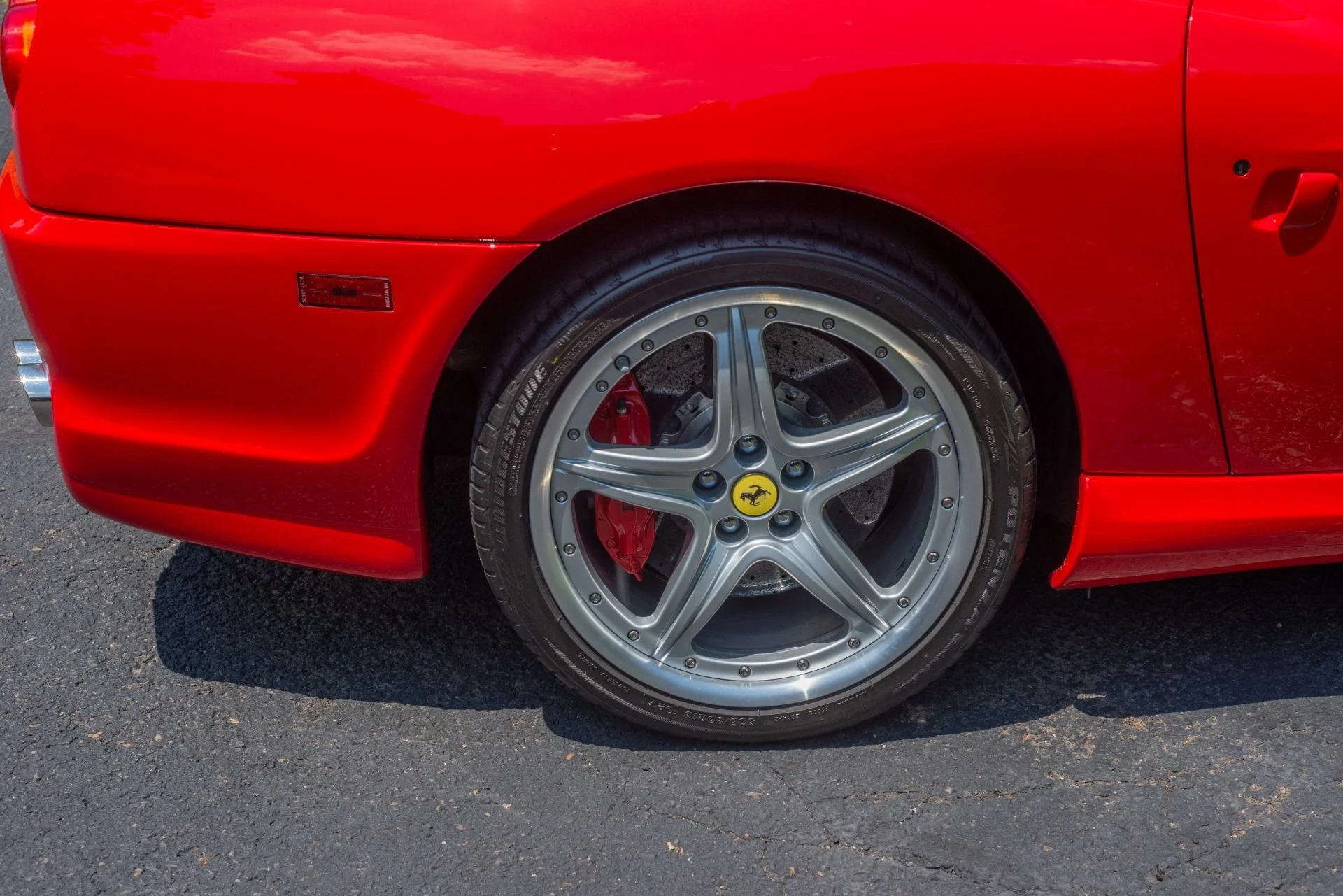 mph079_171666772_Used_2005_Ferrari_Superamerica_575_M_HGTC_1782836505_ee5c98450d