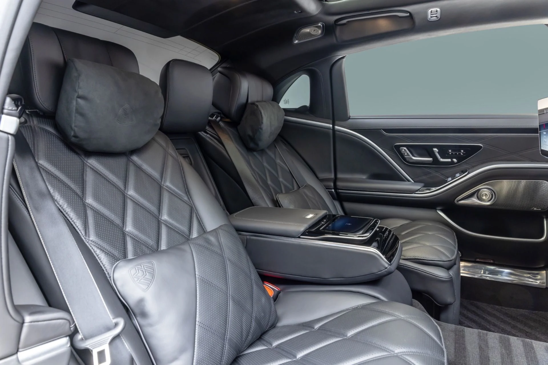 mph079_1881137692_13213_p80_l_6552eaad66