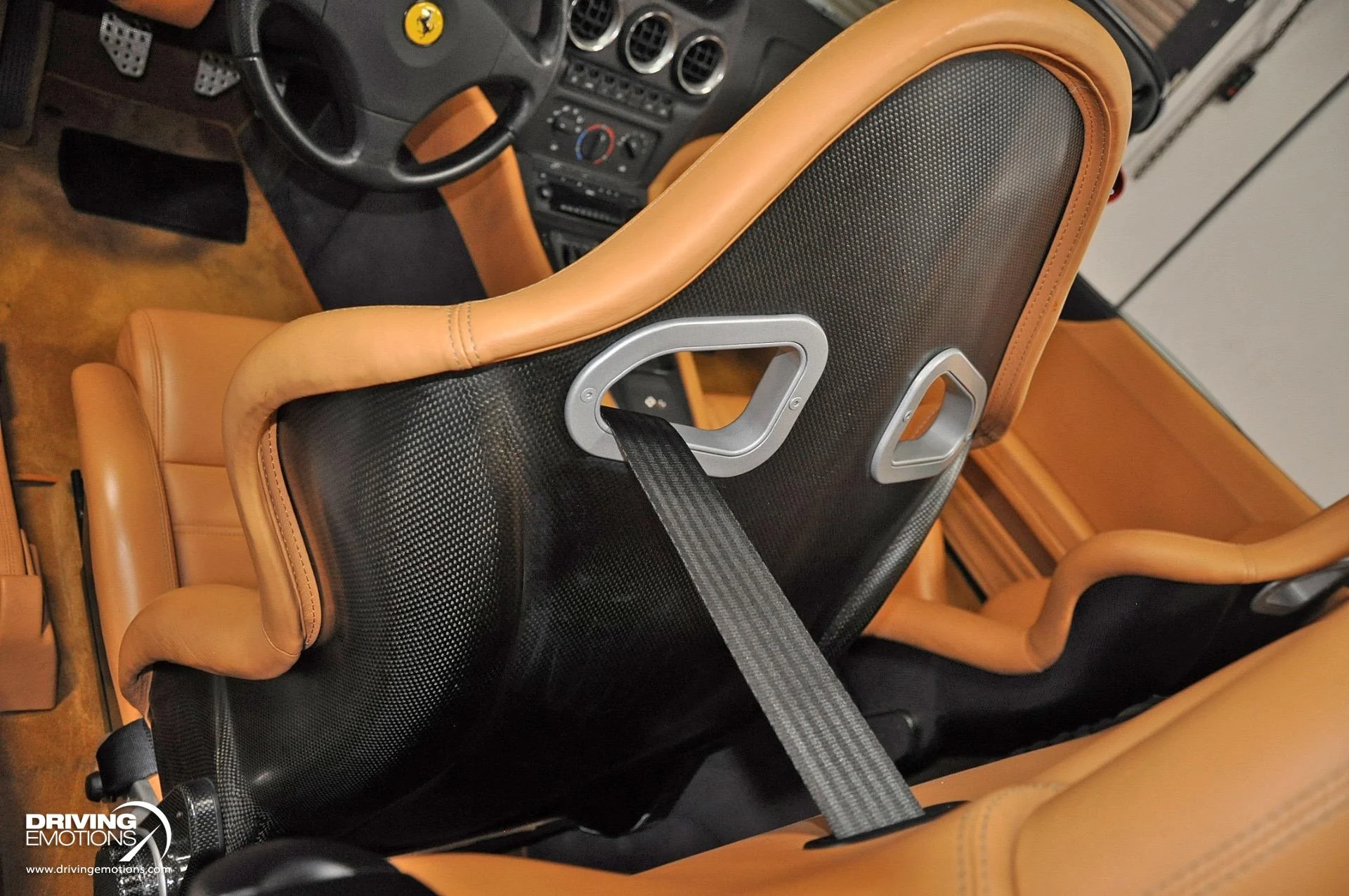 mph079_1901490581_437_p80_l_cd29c6b13b