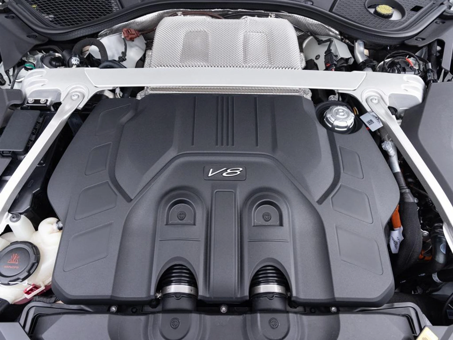 mph079_1947290605_403809833_67c234396b5617b02de637e5_c81388040e