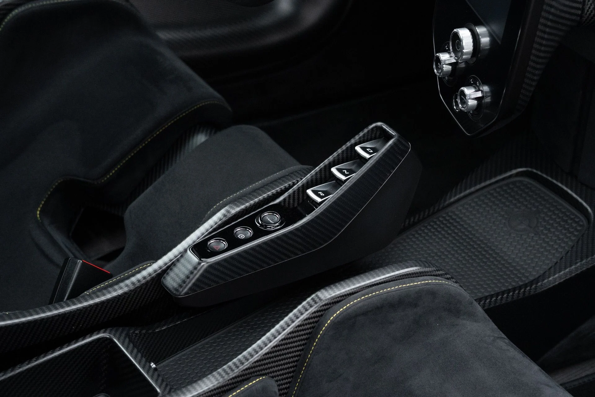 mph079_2000502616_Used_2019_Mc_Laren_Senna_1775186462_cc4c94f31c