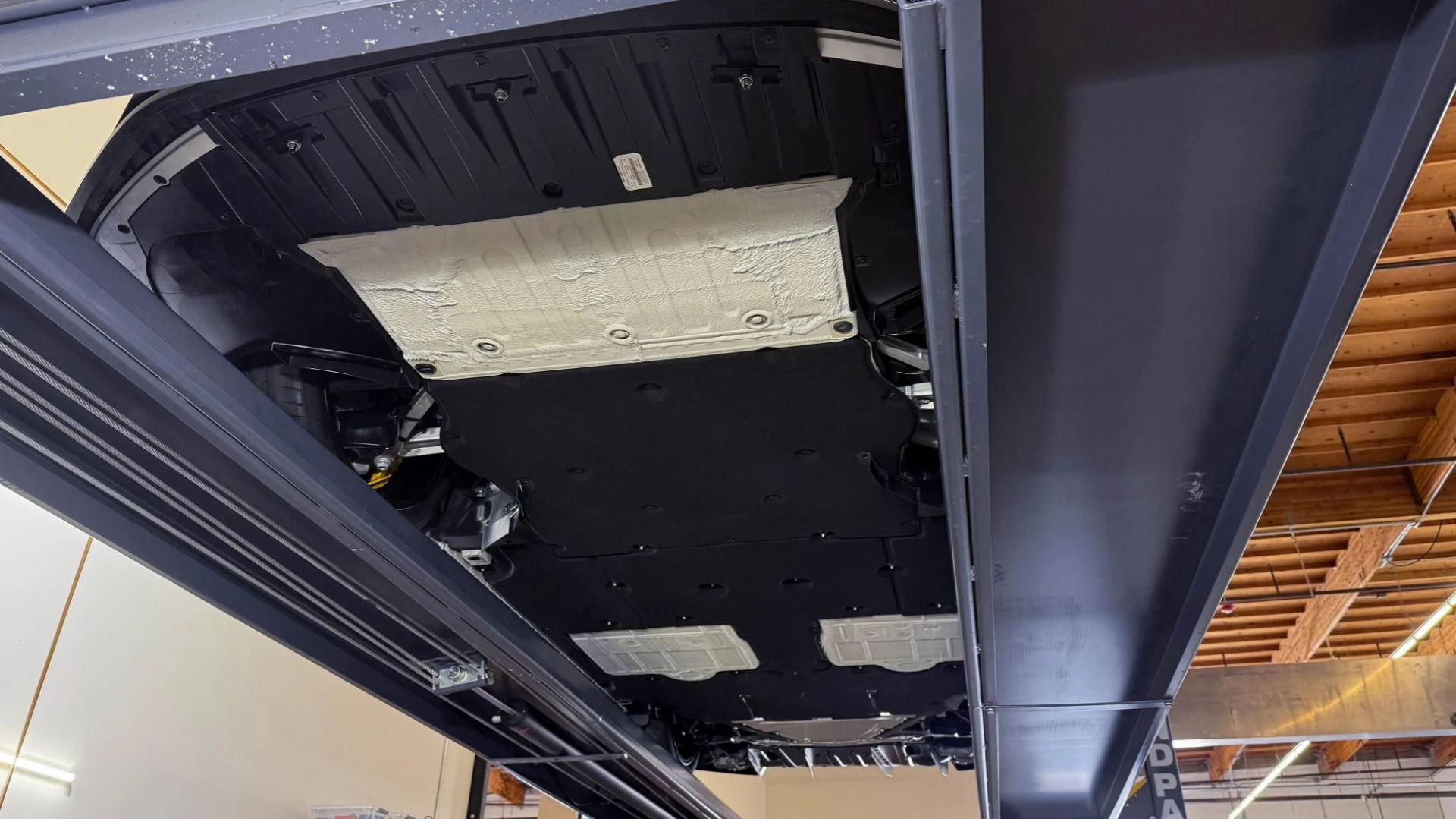 mph079_2027723378_Used_2018_Porsche_911_GT_2_RS_1762388136_fd58163fca