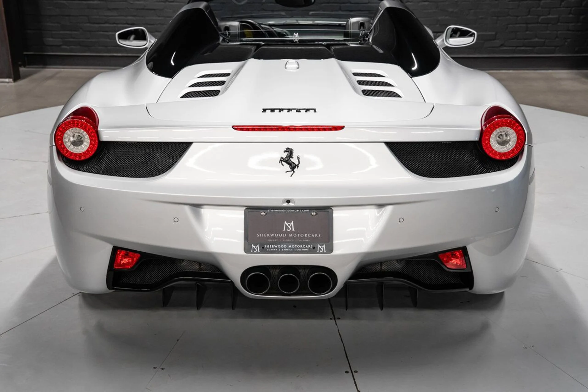 mph079_2095690343_ferrari_458_italia_2013_9d582d5607