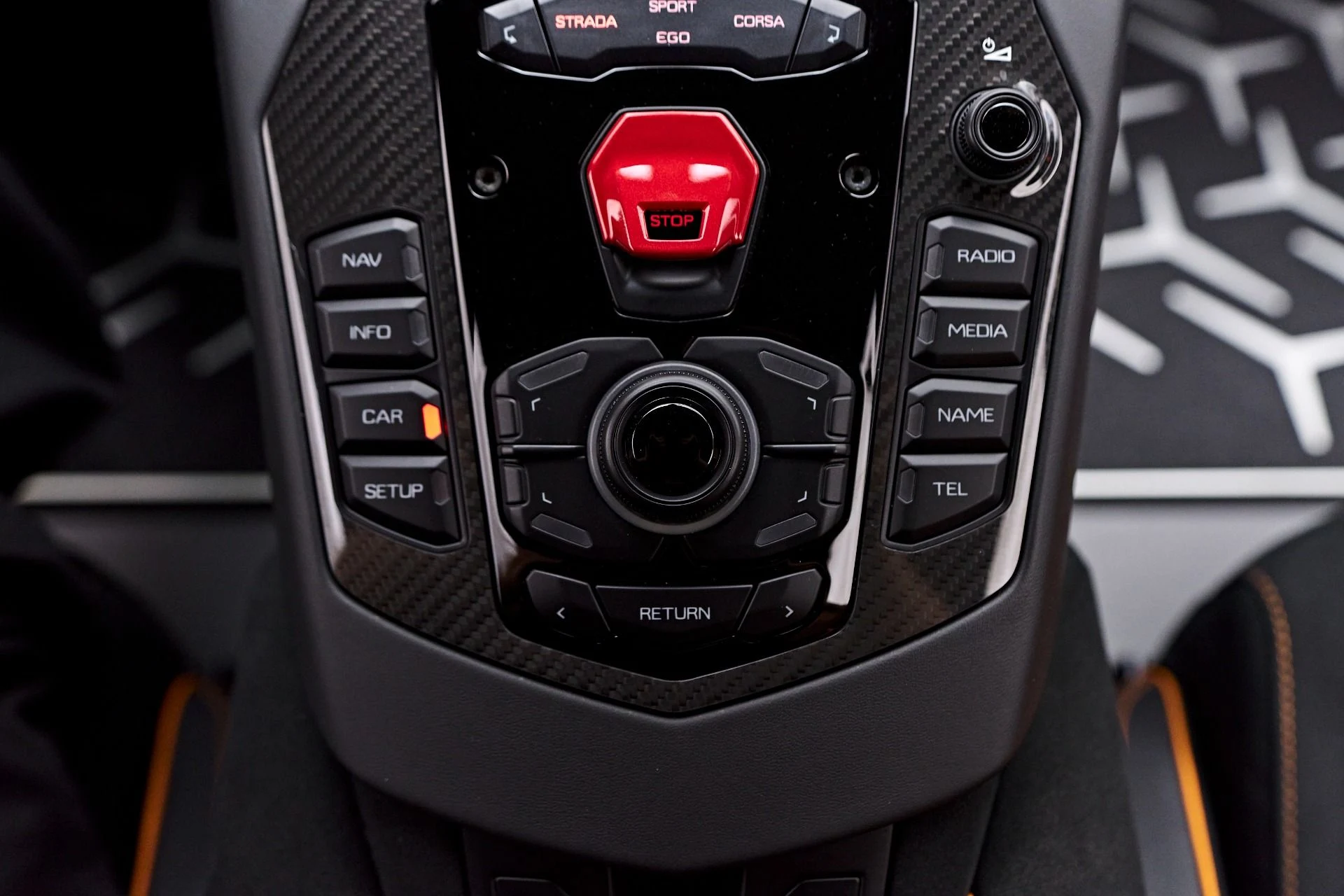 mph079_2167174641_Used_2021_Lamborghini_Aventador_SVJ_Base_1755224573_2000bdbd58