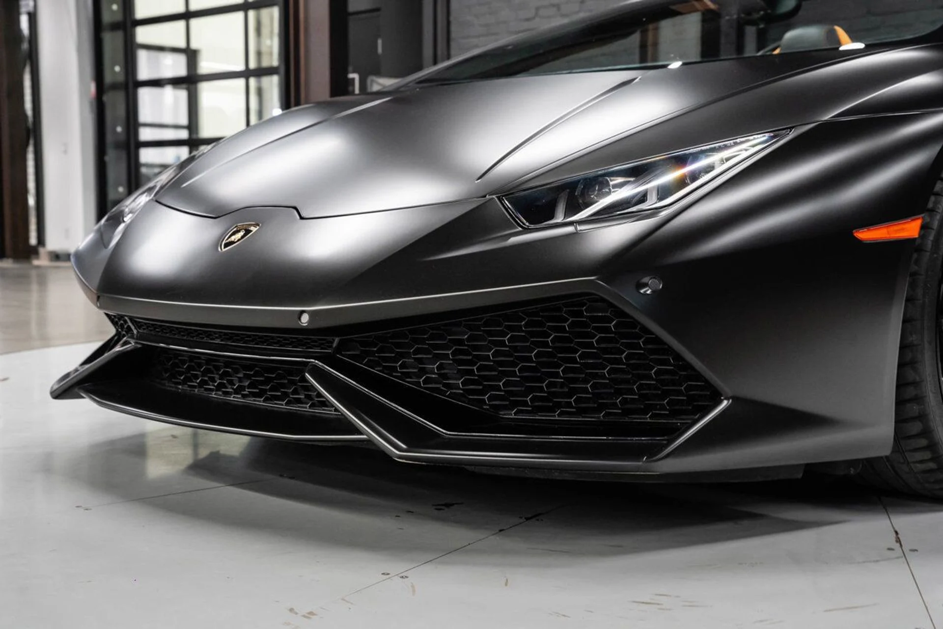 mph079_2216228130_lamborghini_huracan_2016_4fc70cce1a