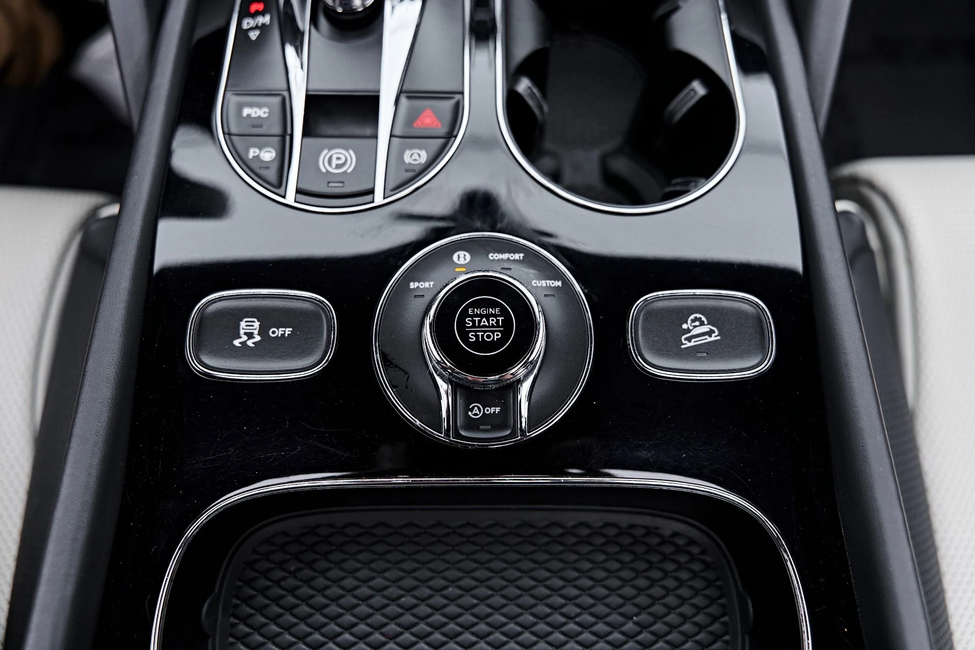 mph079_2237645099_Used_2022_Bentley_Bentayga_V8_1791935826_d46e195d01