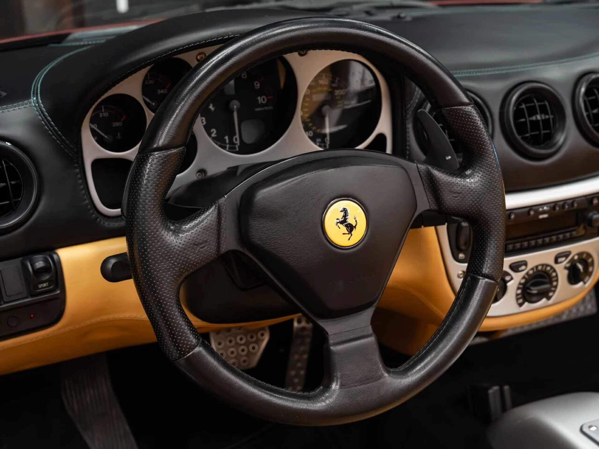 mph079_2304512631_ferrari_360_2004_7bc4061a6f
