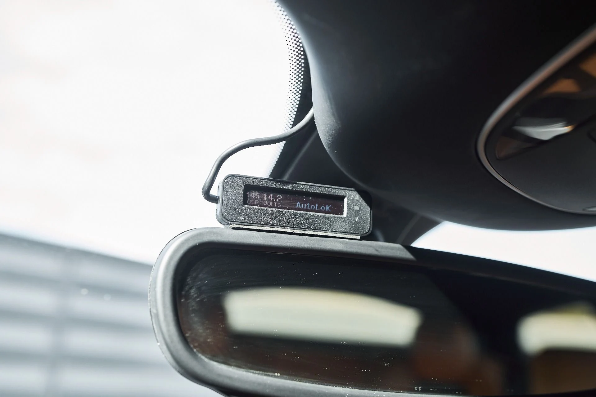 mph079_2341705978_Used_2018_Ferrari_GTC_4_Lusso_V12_1764210279_9ecf7df653